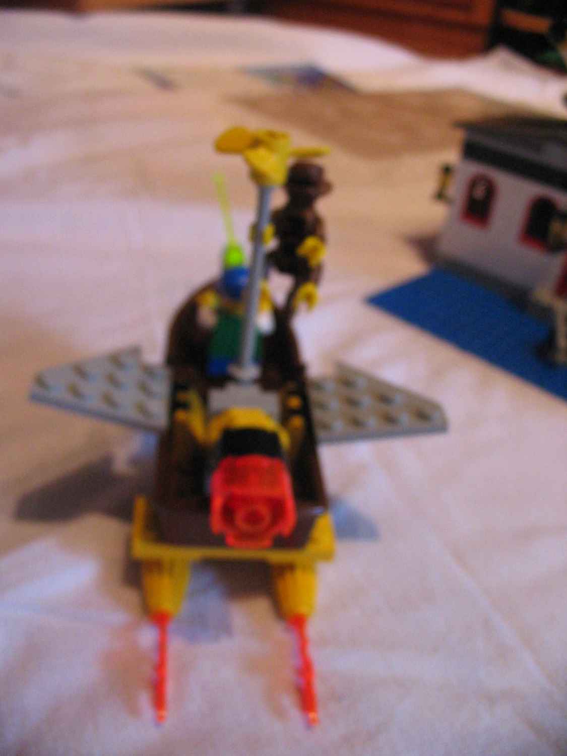 6494boatback.jpg