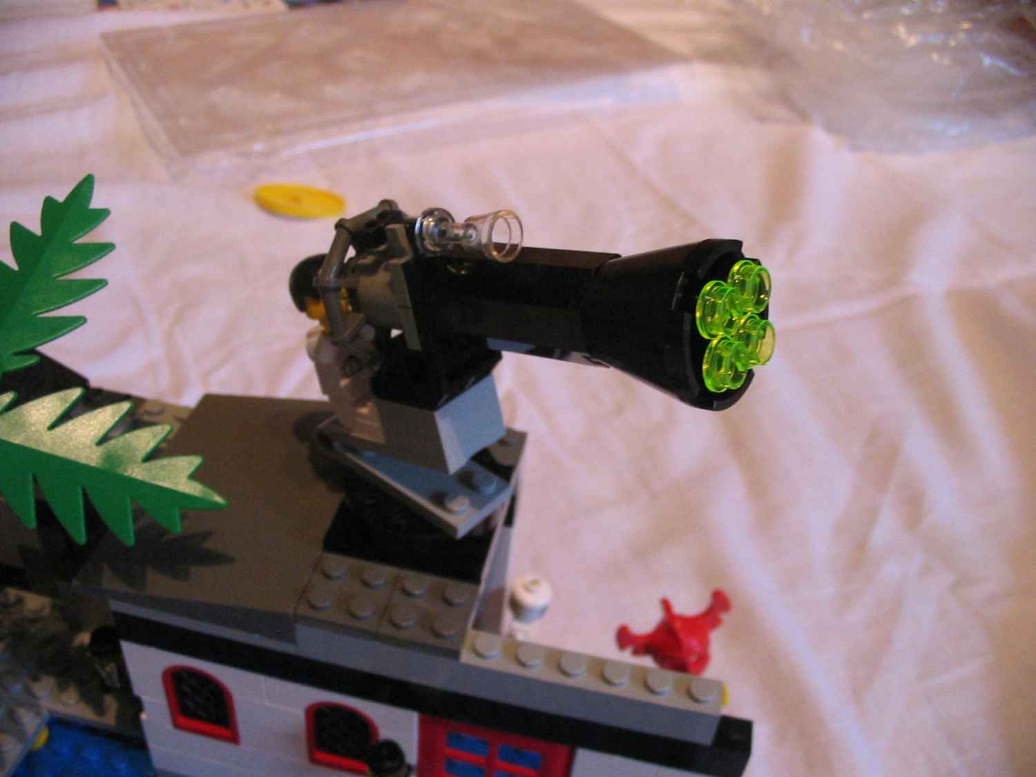 6494laboratorycannon.jpg