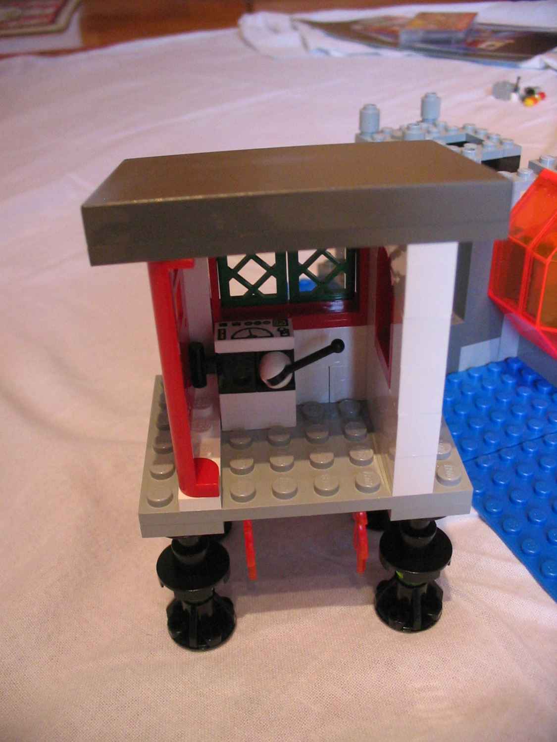 6494laboratorycatapult2.jpg