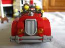 10197fireenginefront.jpg