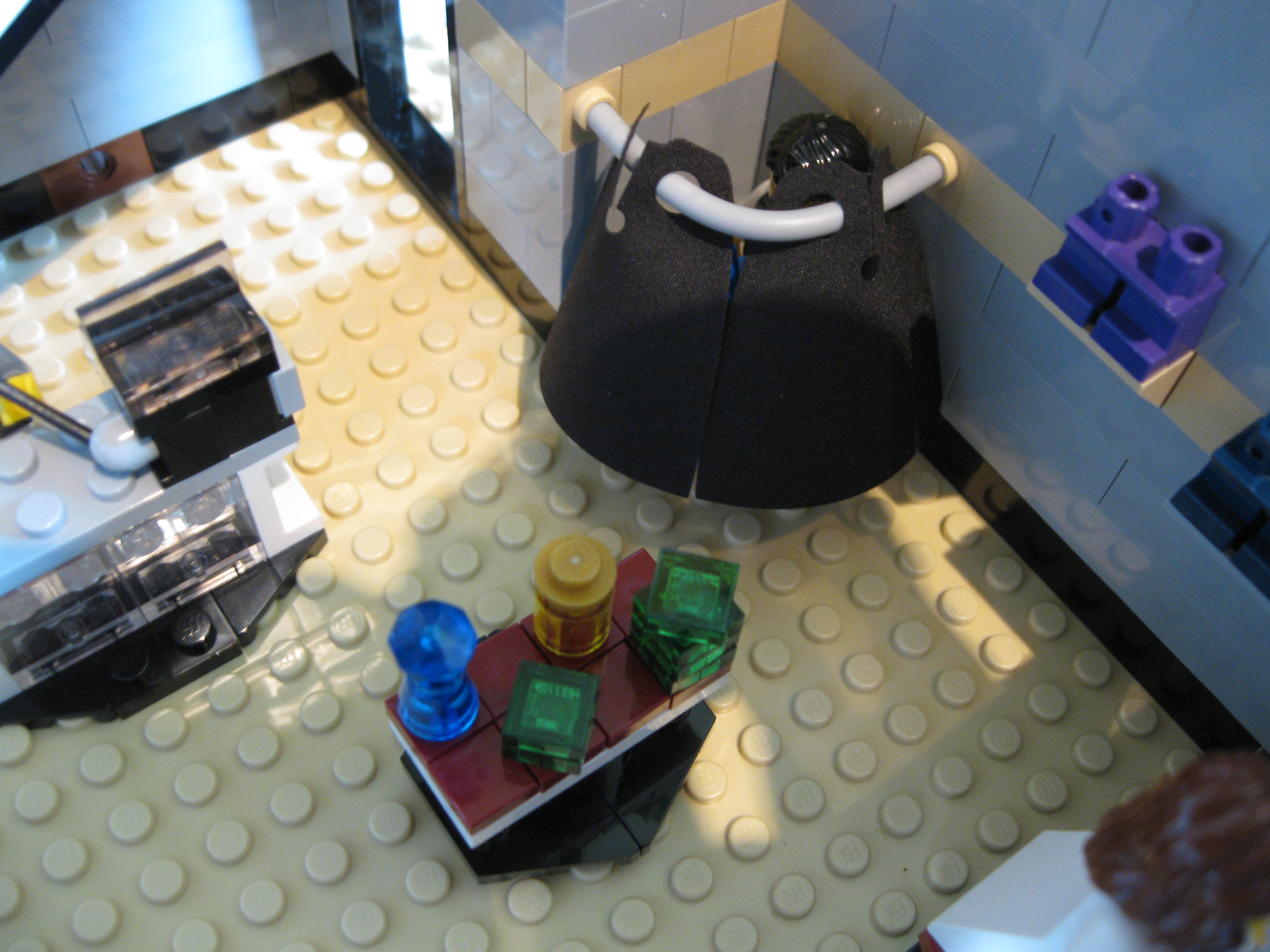 10211inside0floor4.jpg