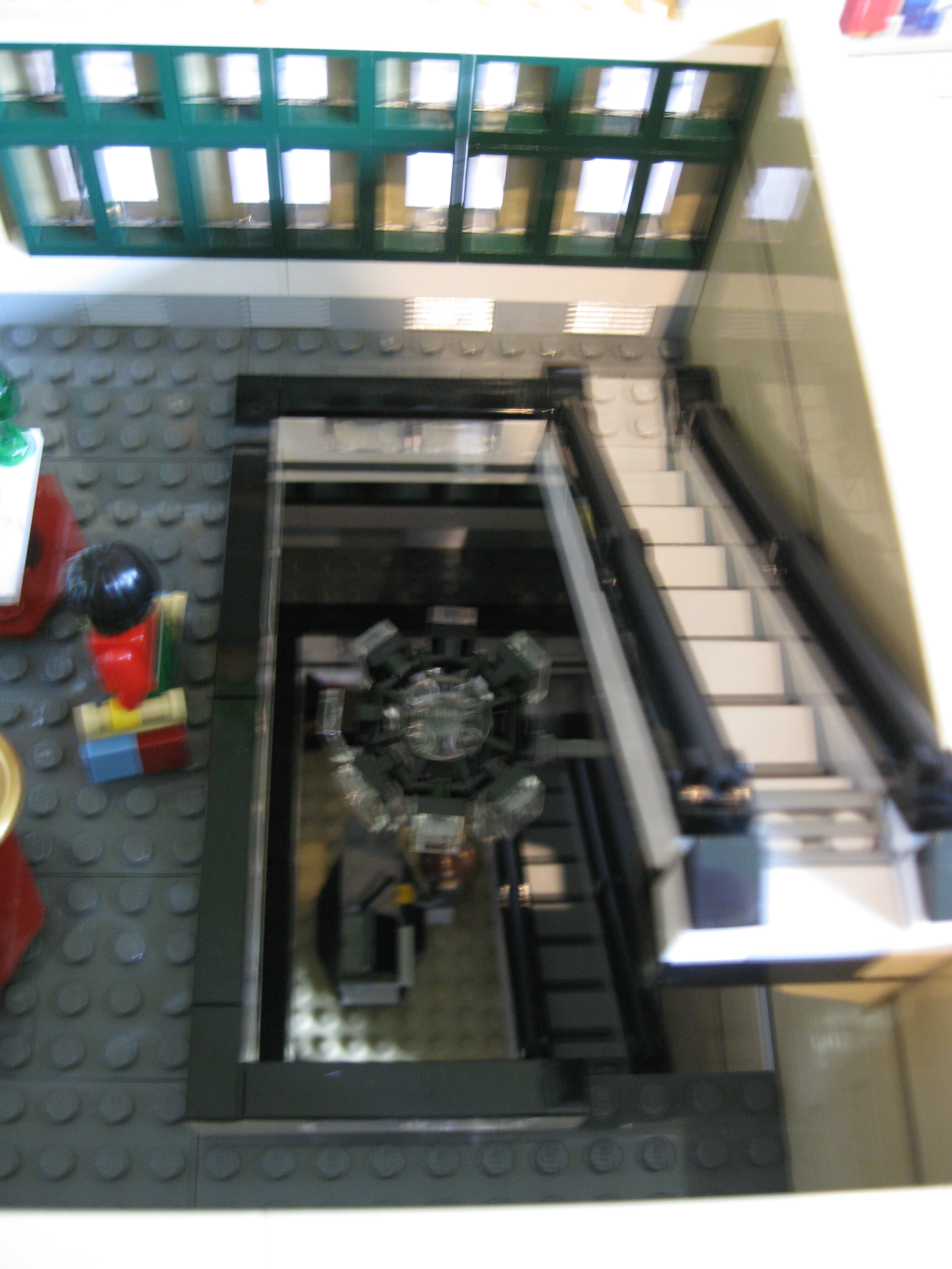 10211inside2floor10.jpg