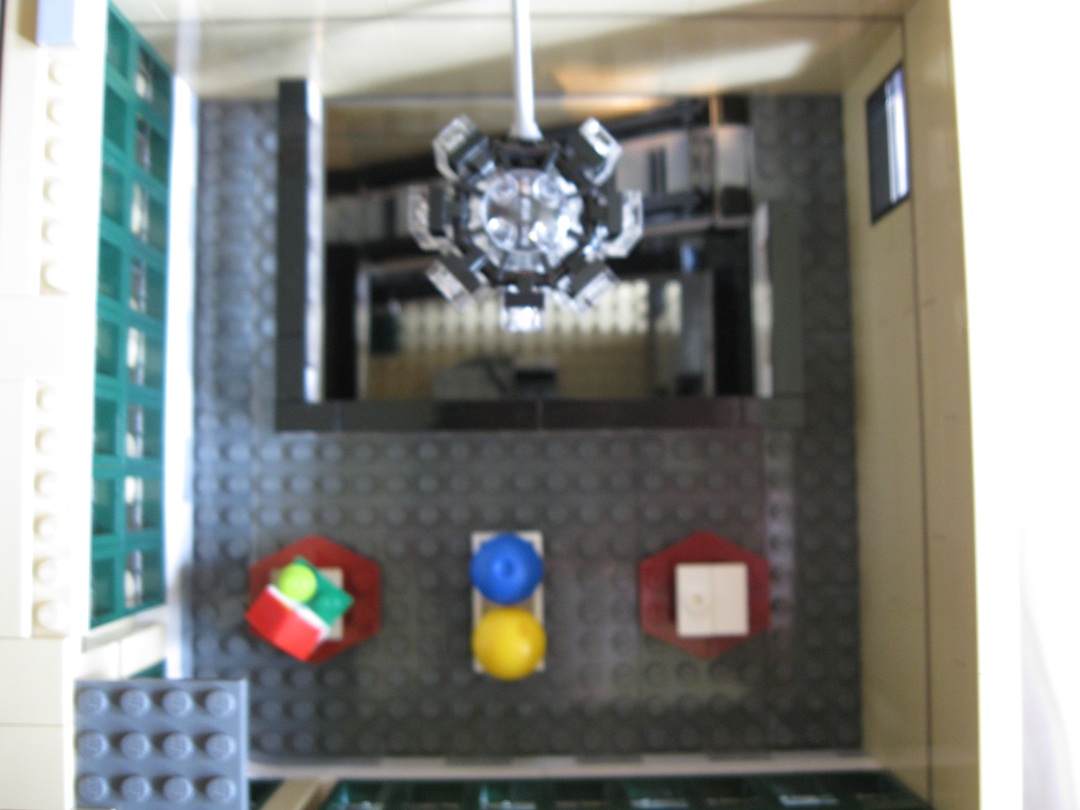 10211inside2floor6.jpg