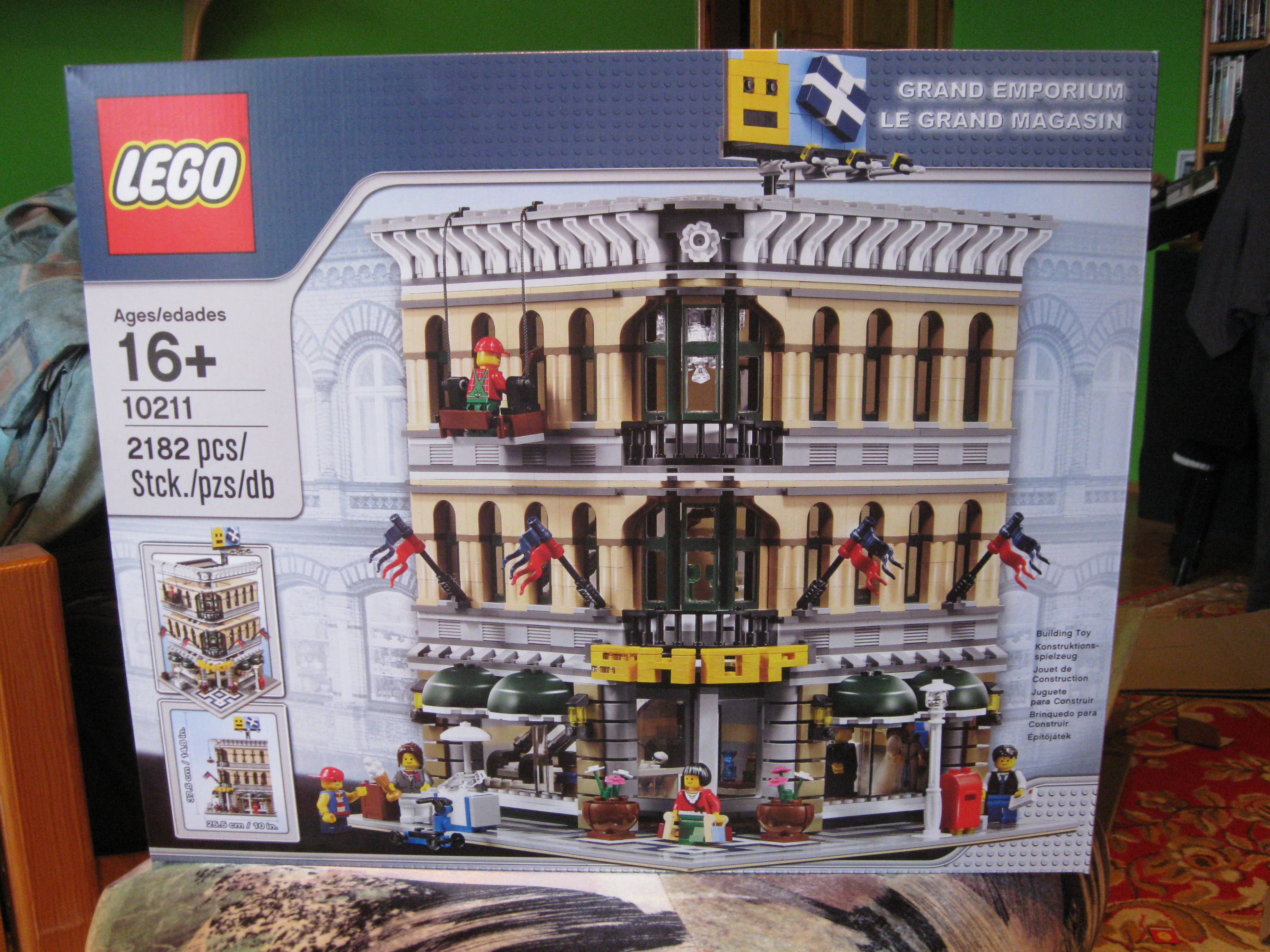 10211box.jpg