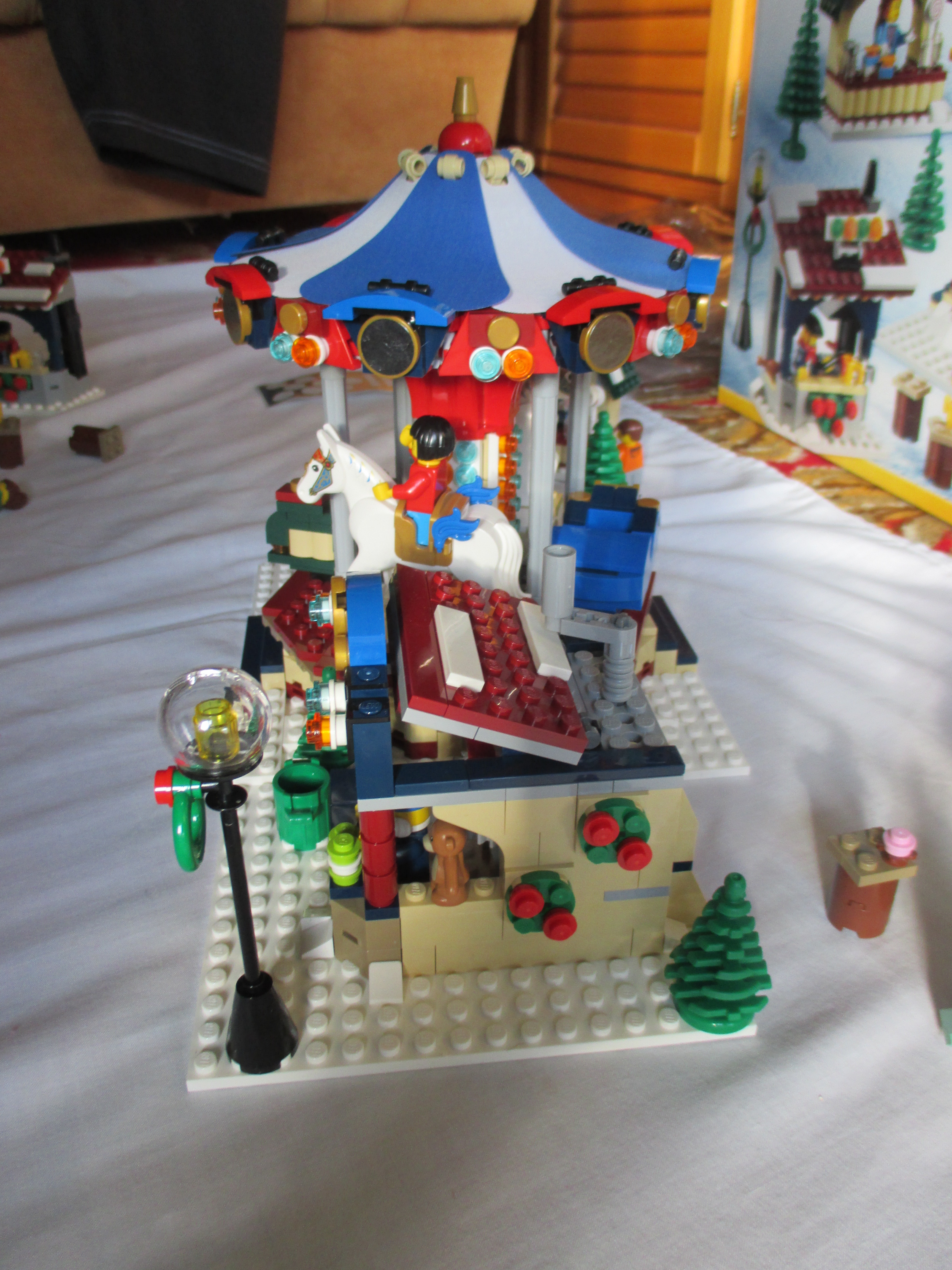 10235carousel3.jpg