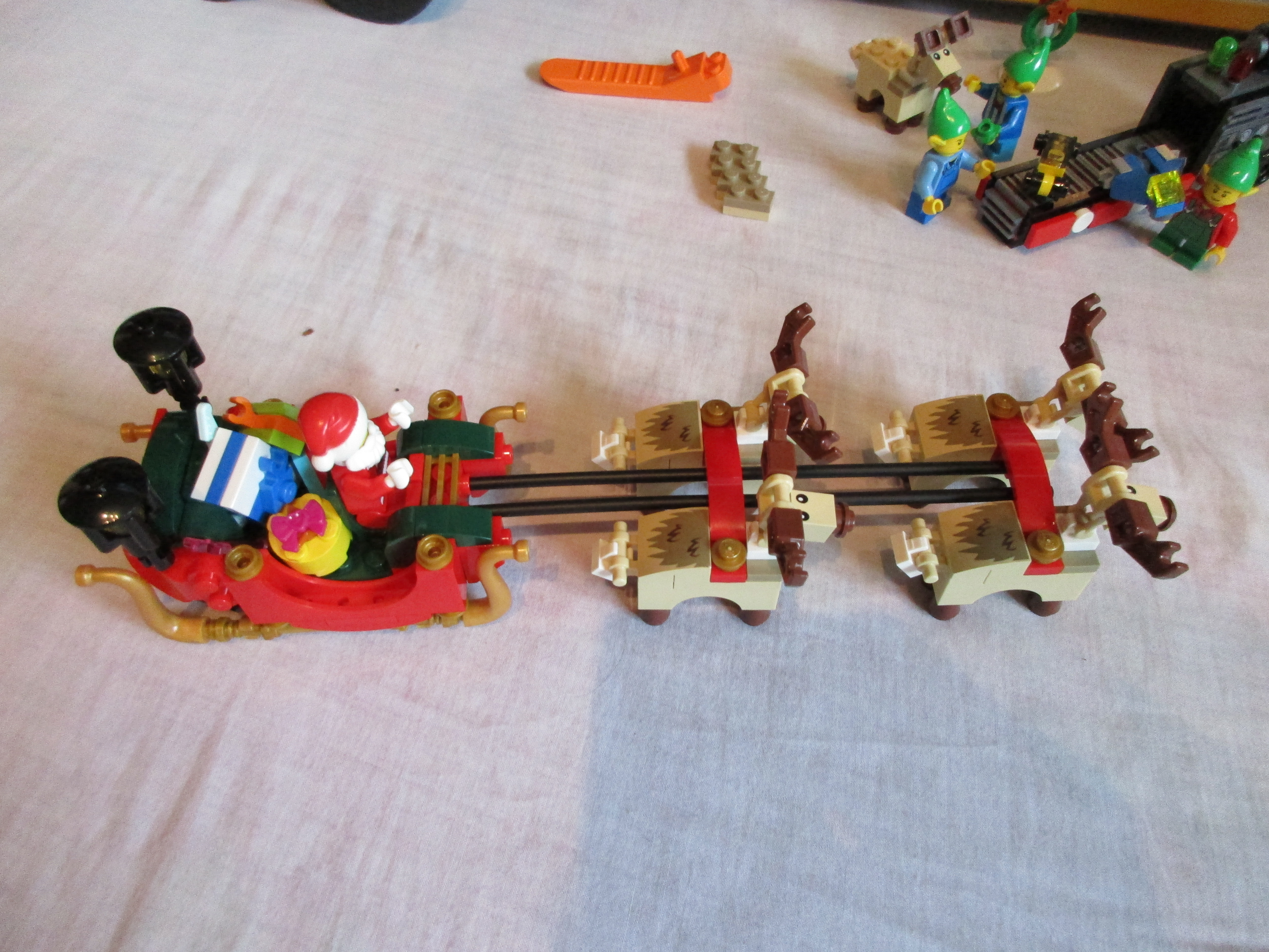 10245santassledge12.jpg