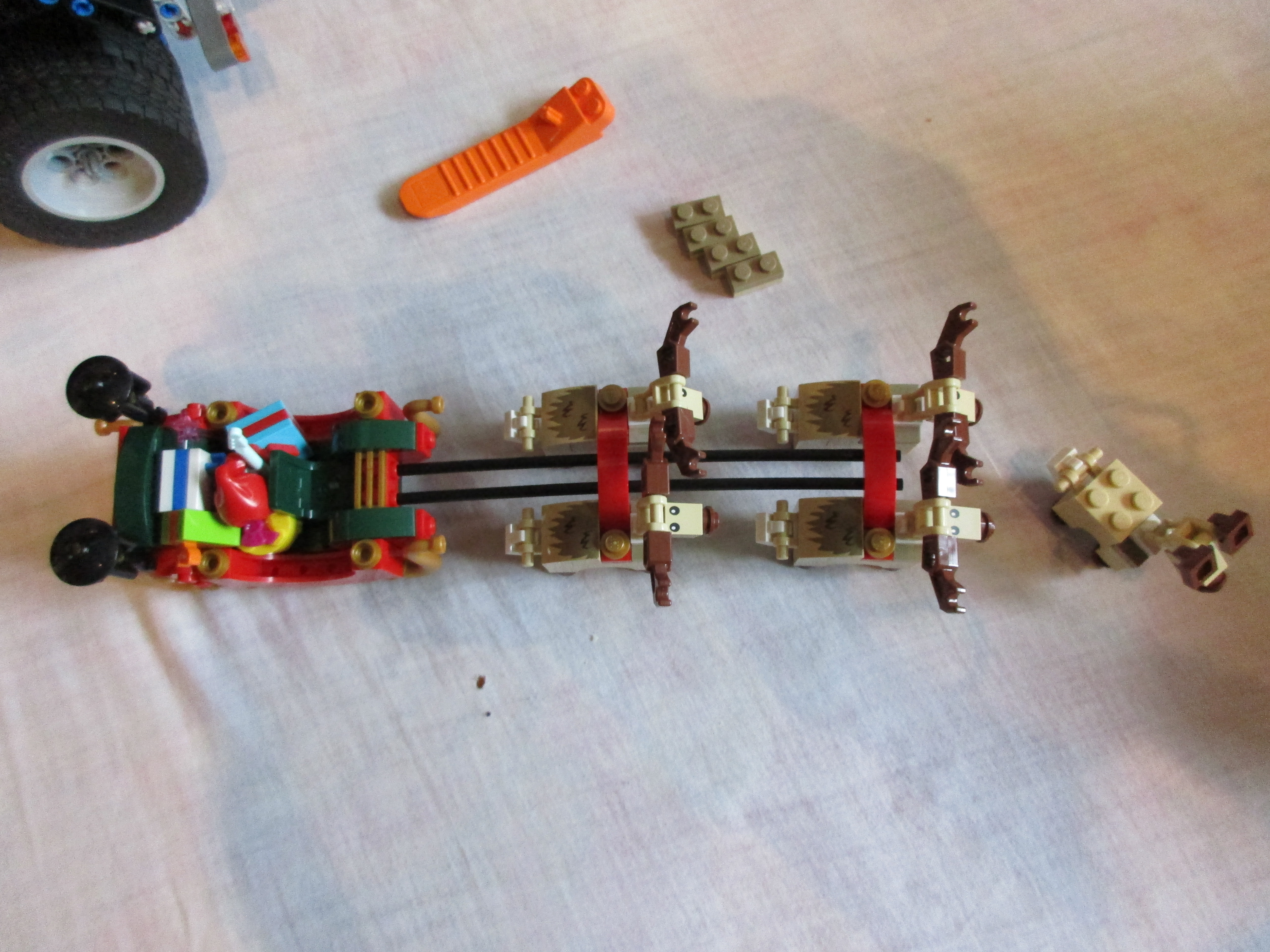 10245santassledge21.jpg