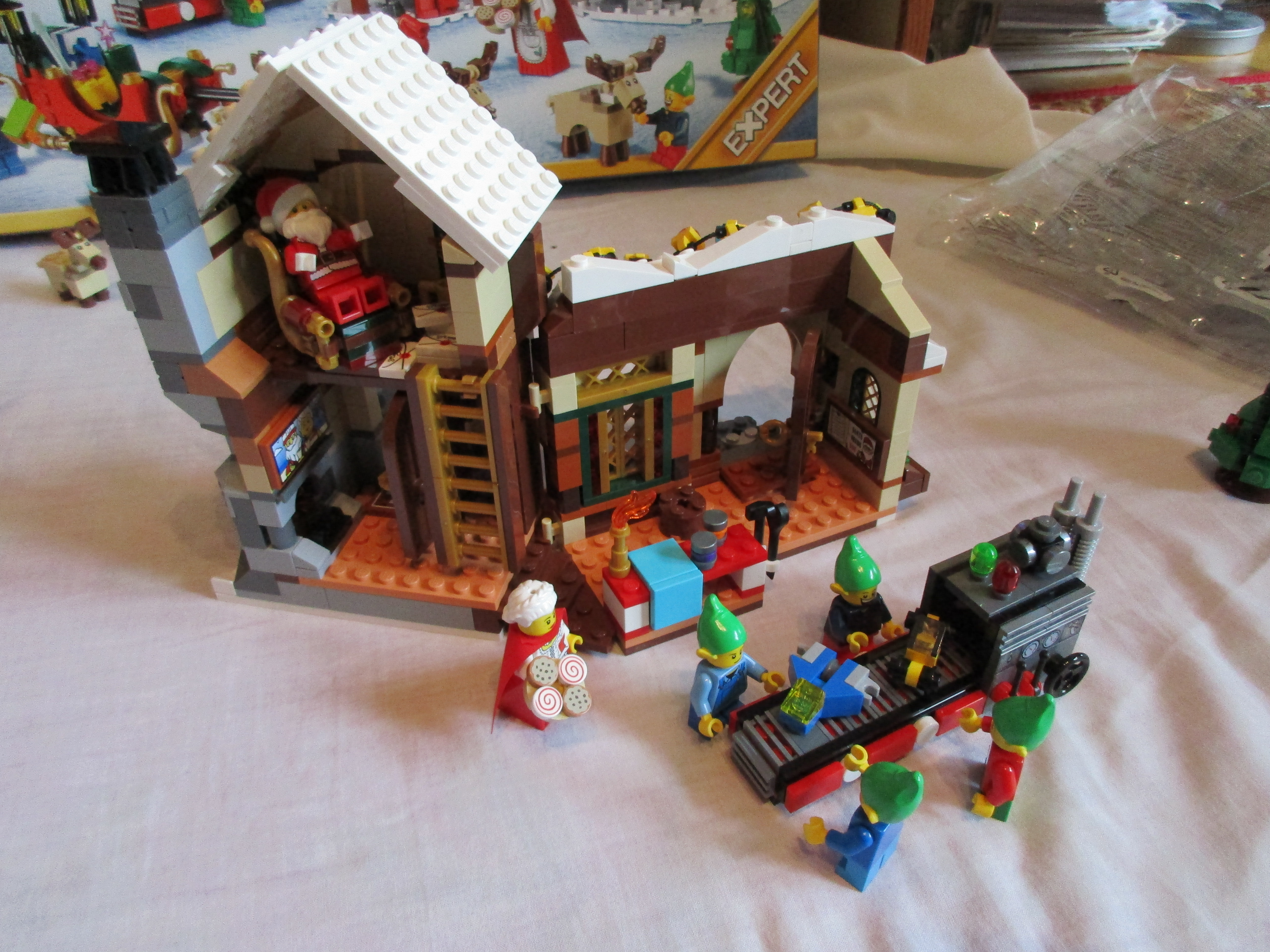 10245santasworkshop24.jpg