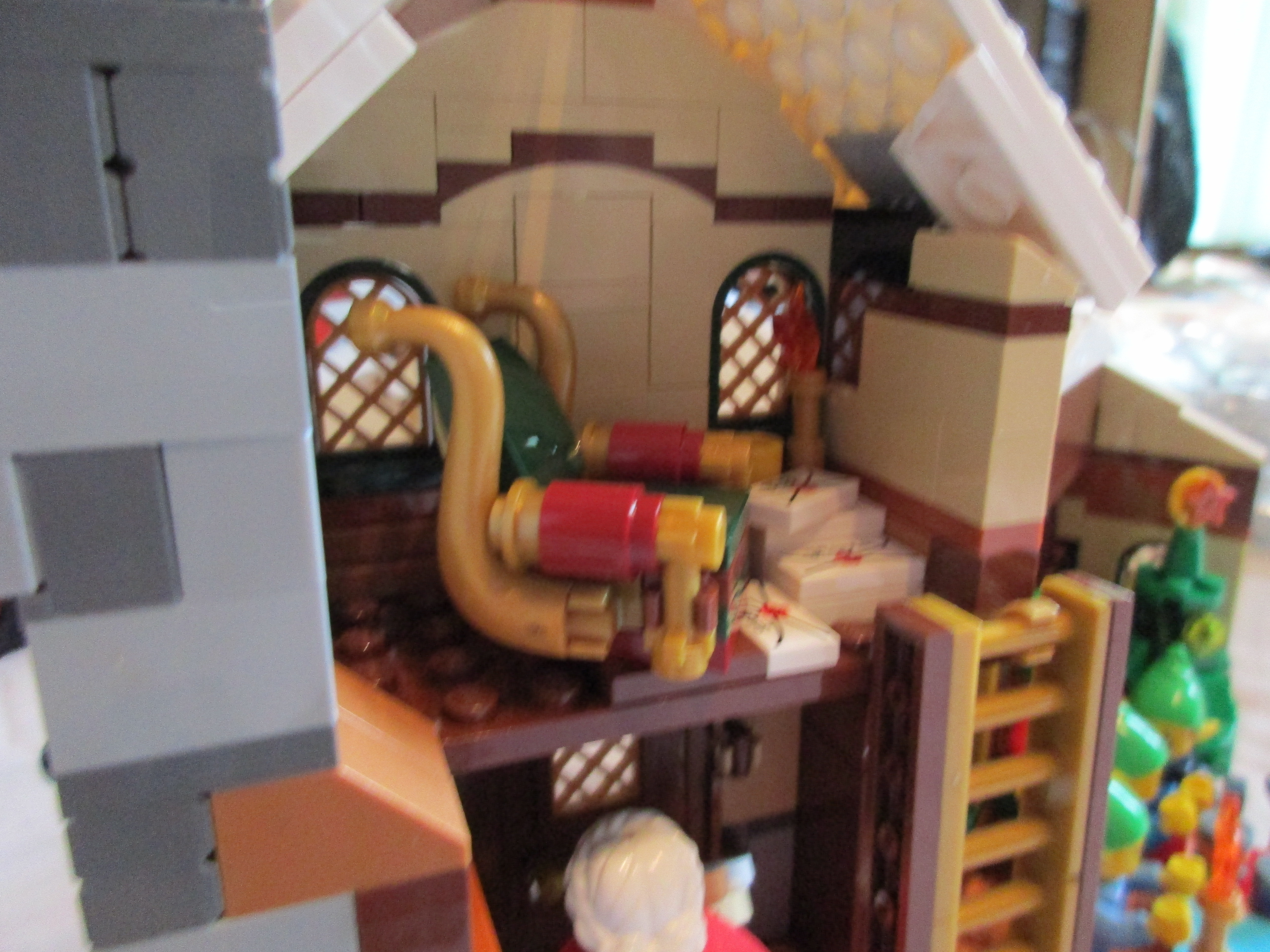 10245santasworkshop35.jpg