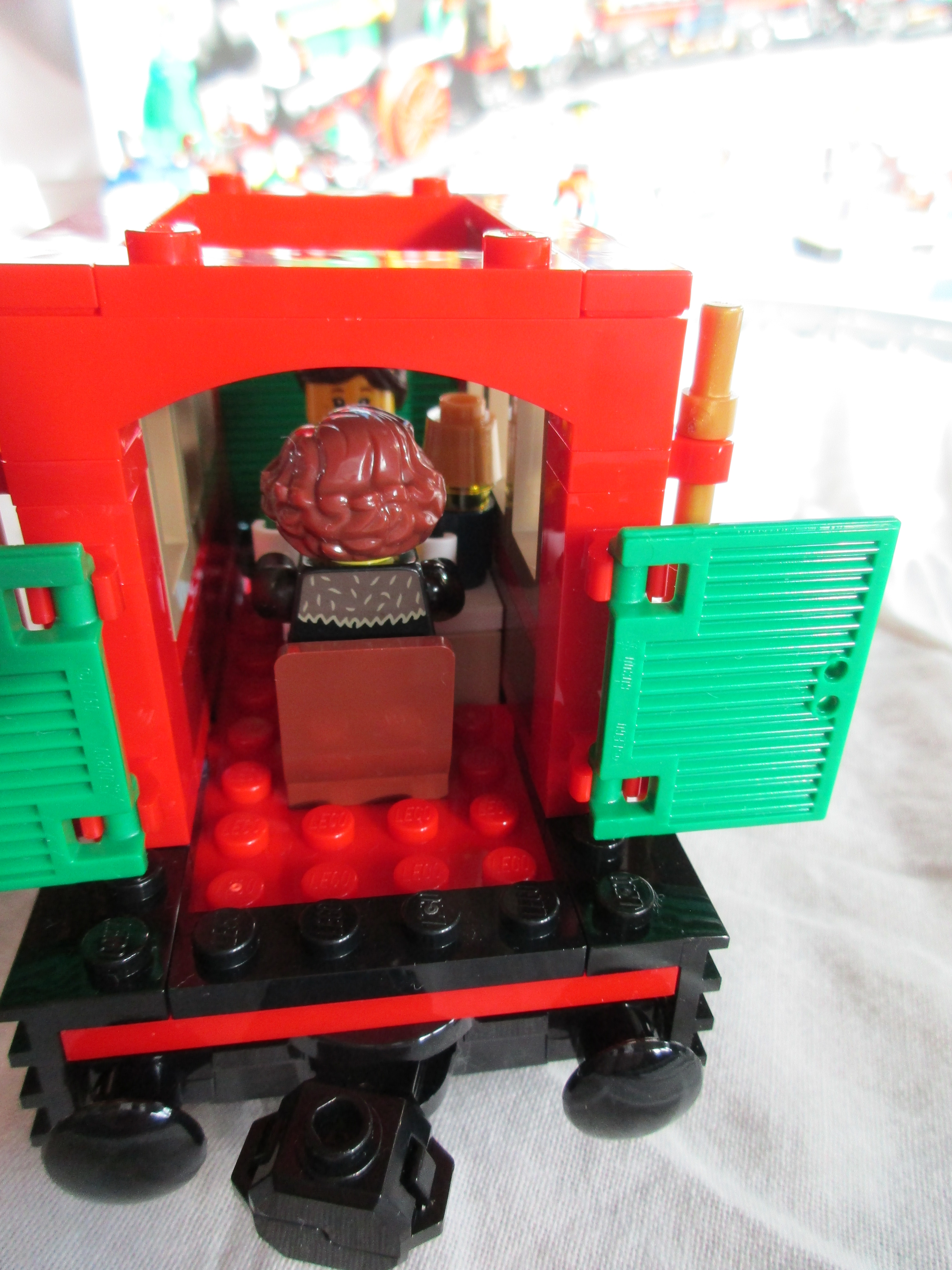 10254caboose11.jpg