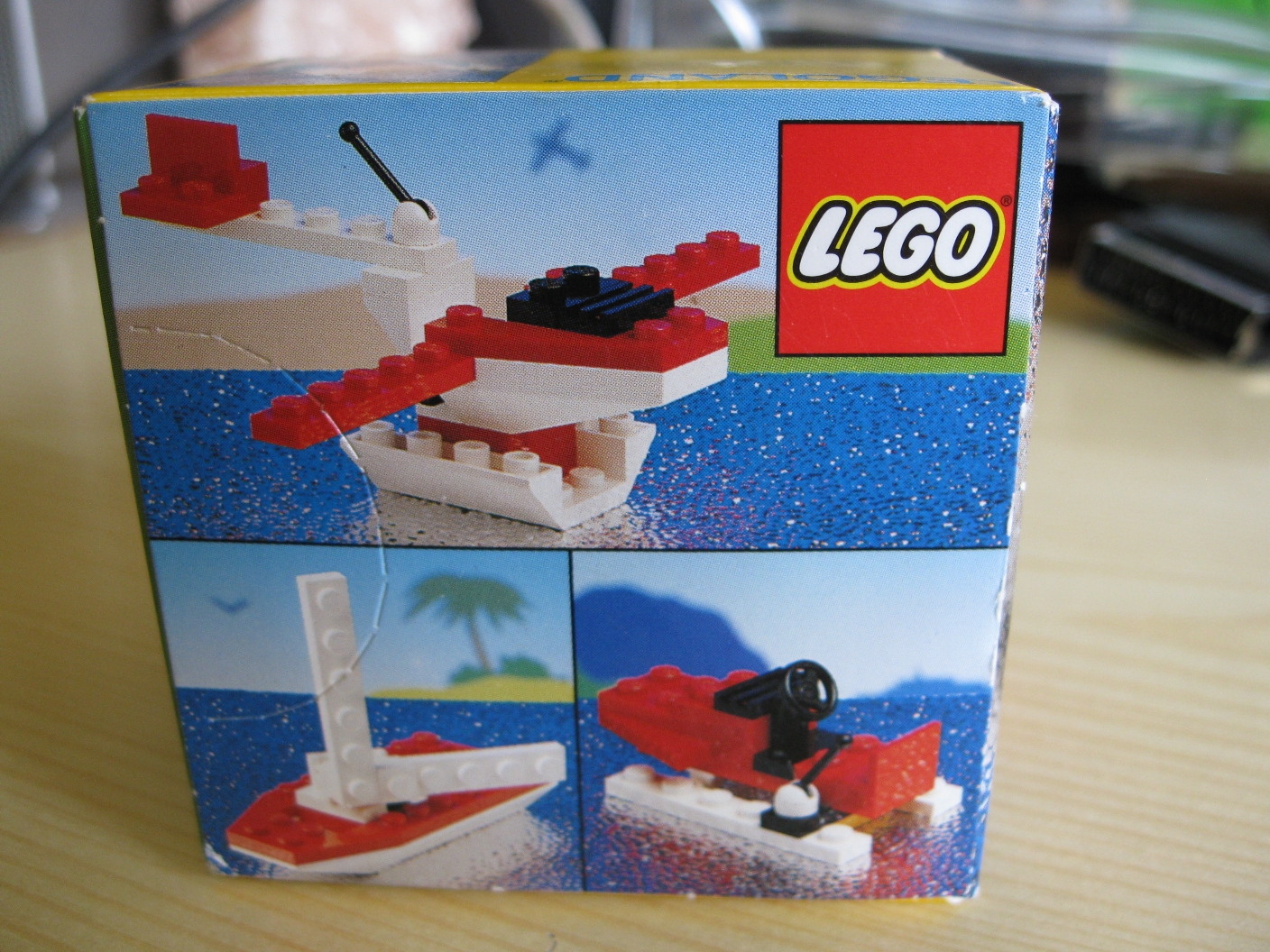 1632box3.jpg