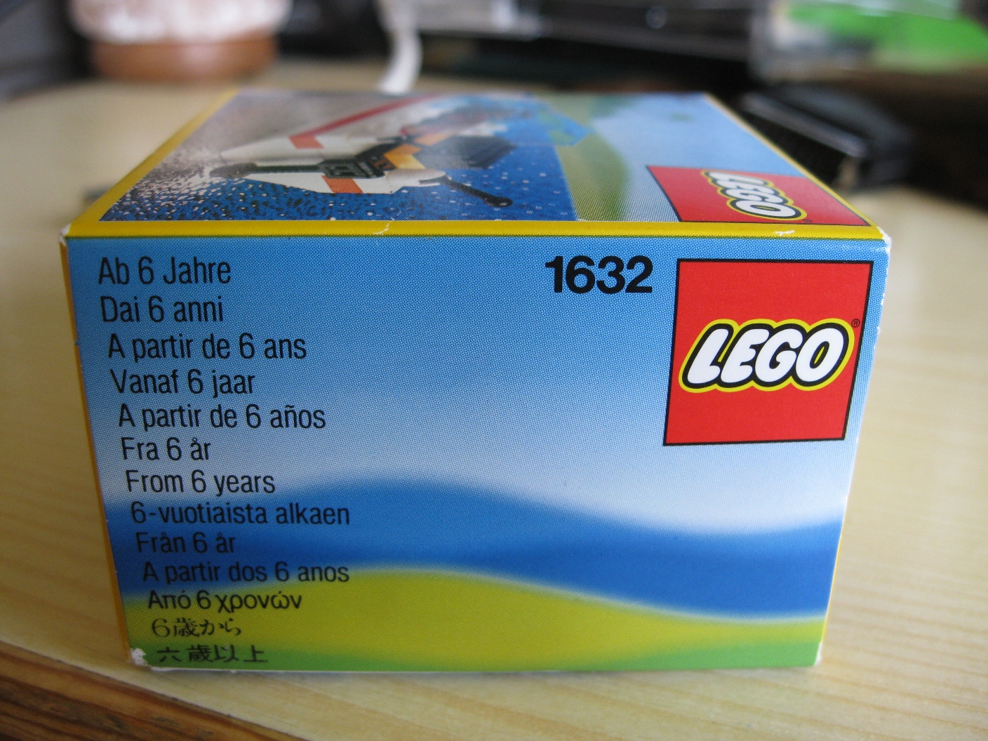 1632box7.jpg