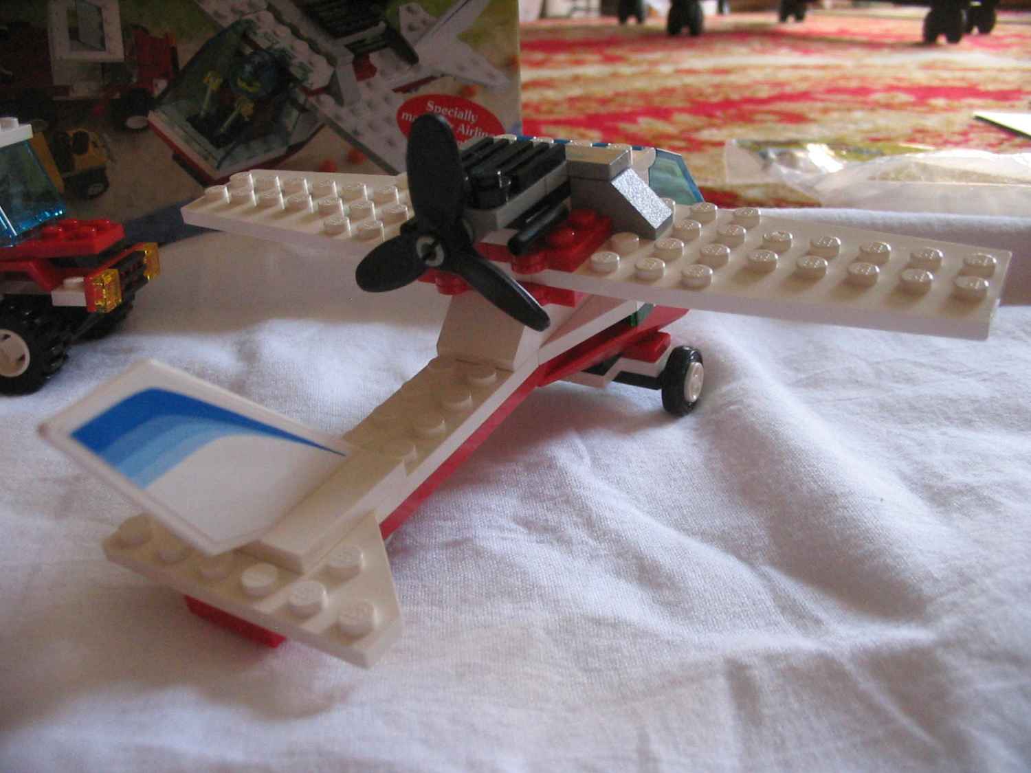2147ultralihtbackside.jpg