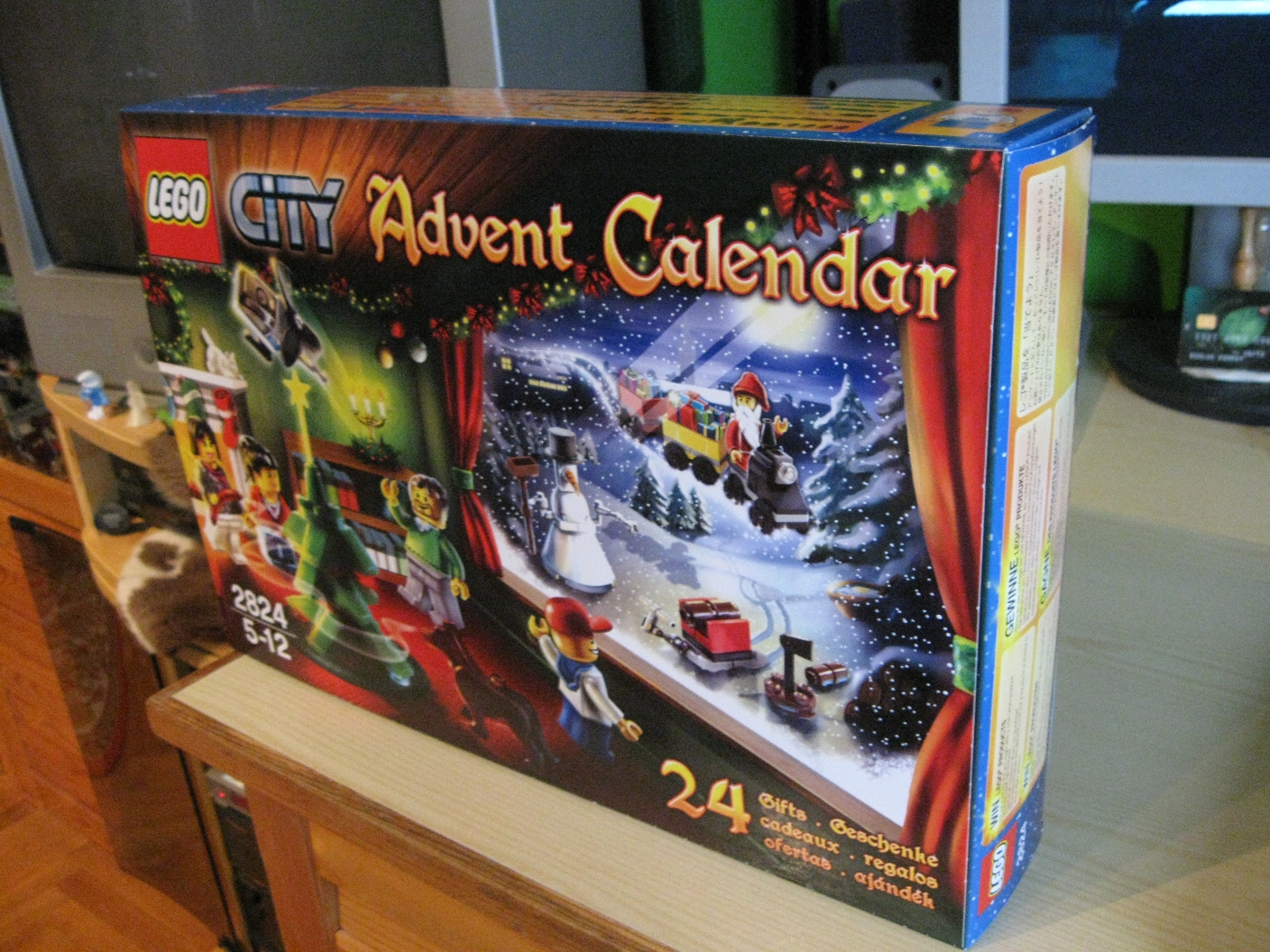2824box2.jpg