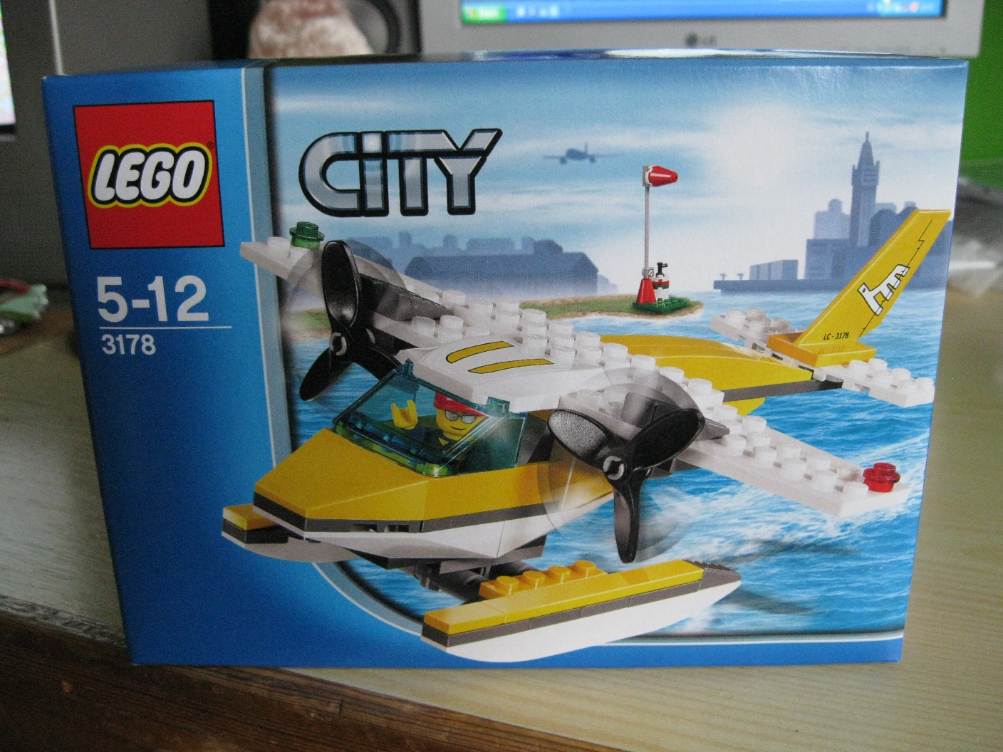 3178box.jpg