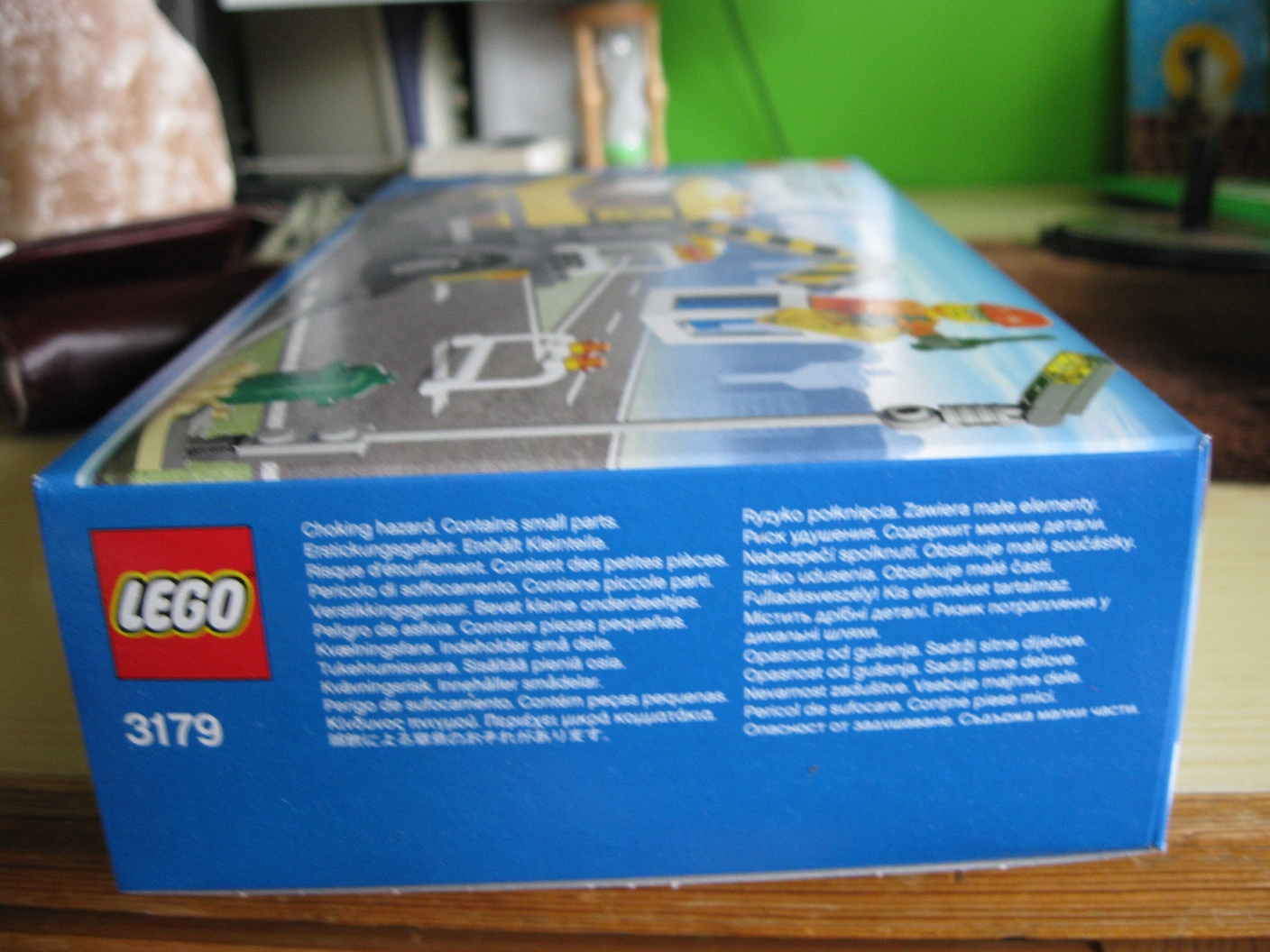 3179box6.jpg