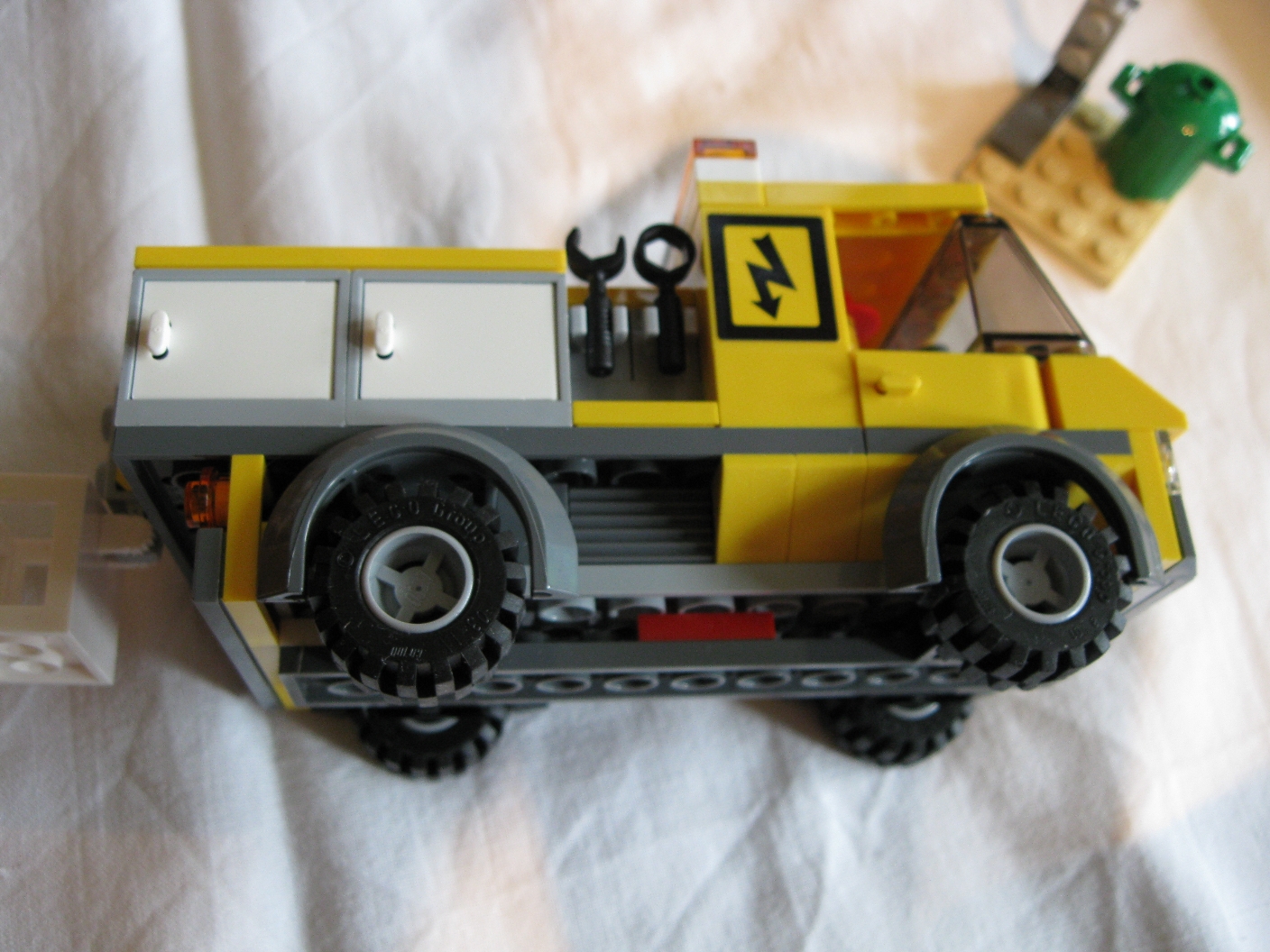 3179right3.jpg
