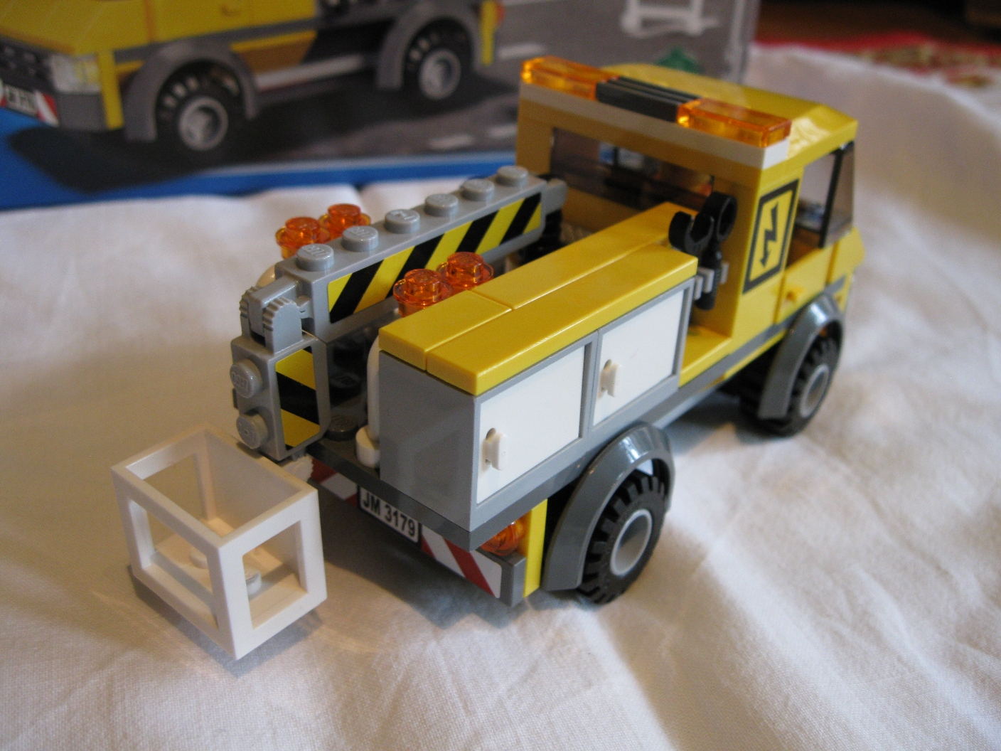 3179side3.jpg