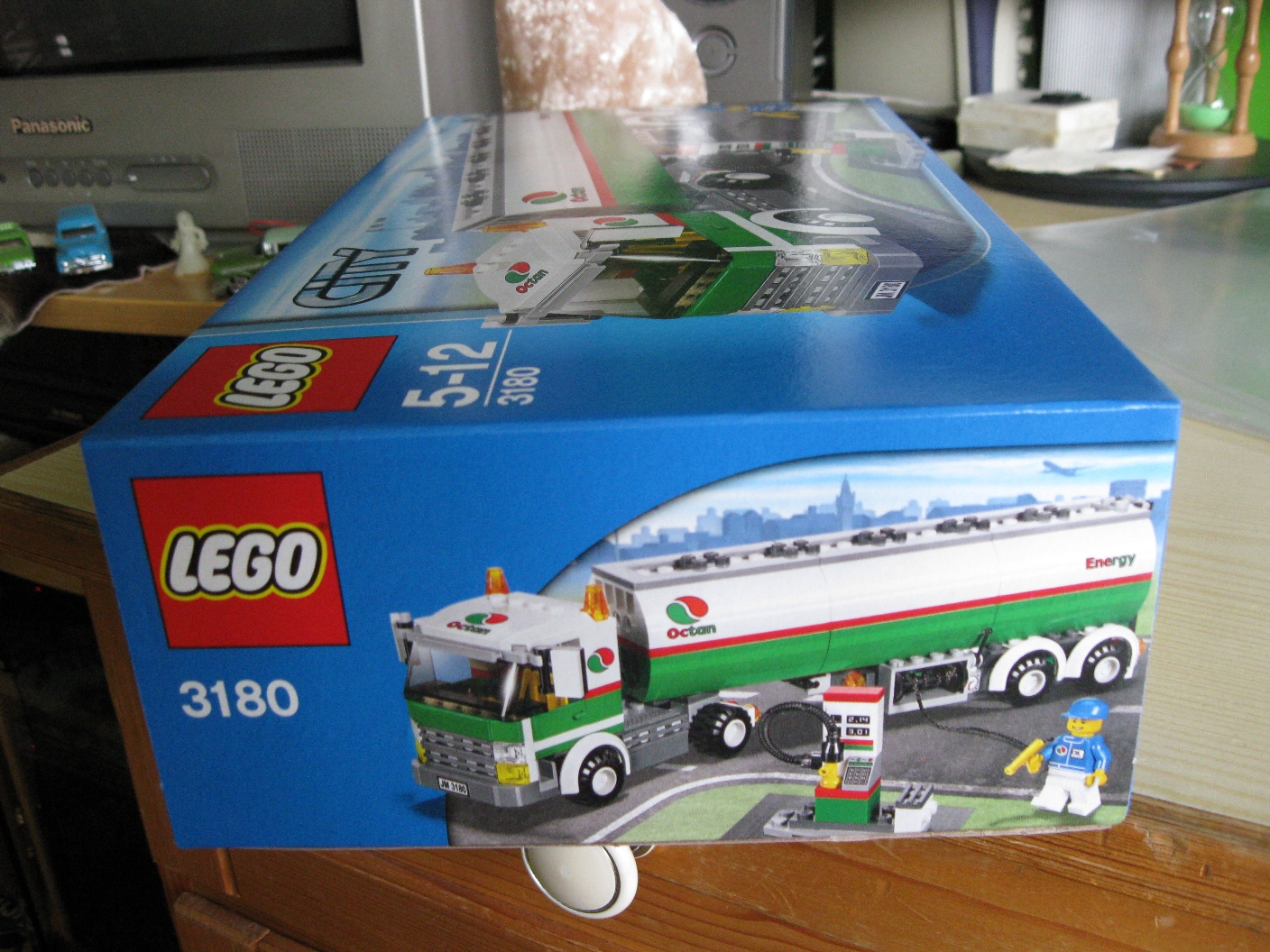 3180box5.jpg