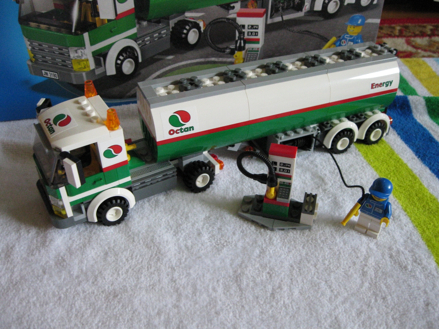 3180side.jpg