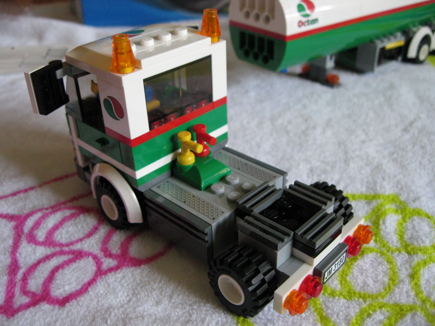 3180truckside2.jpg