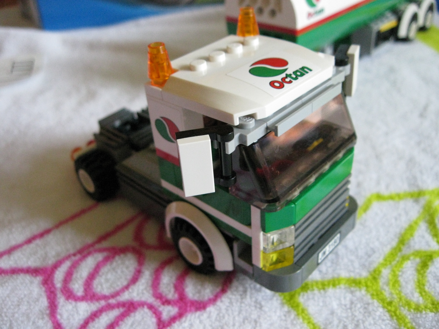 3180truckside5.jpg
