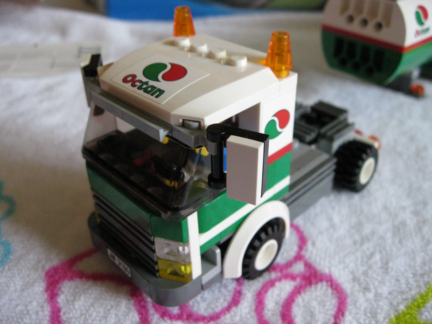 3180truckside7.jpg