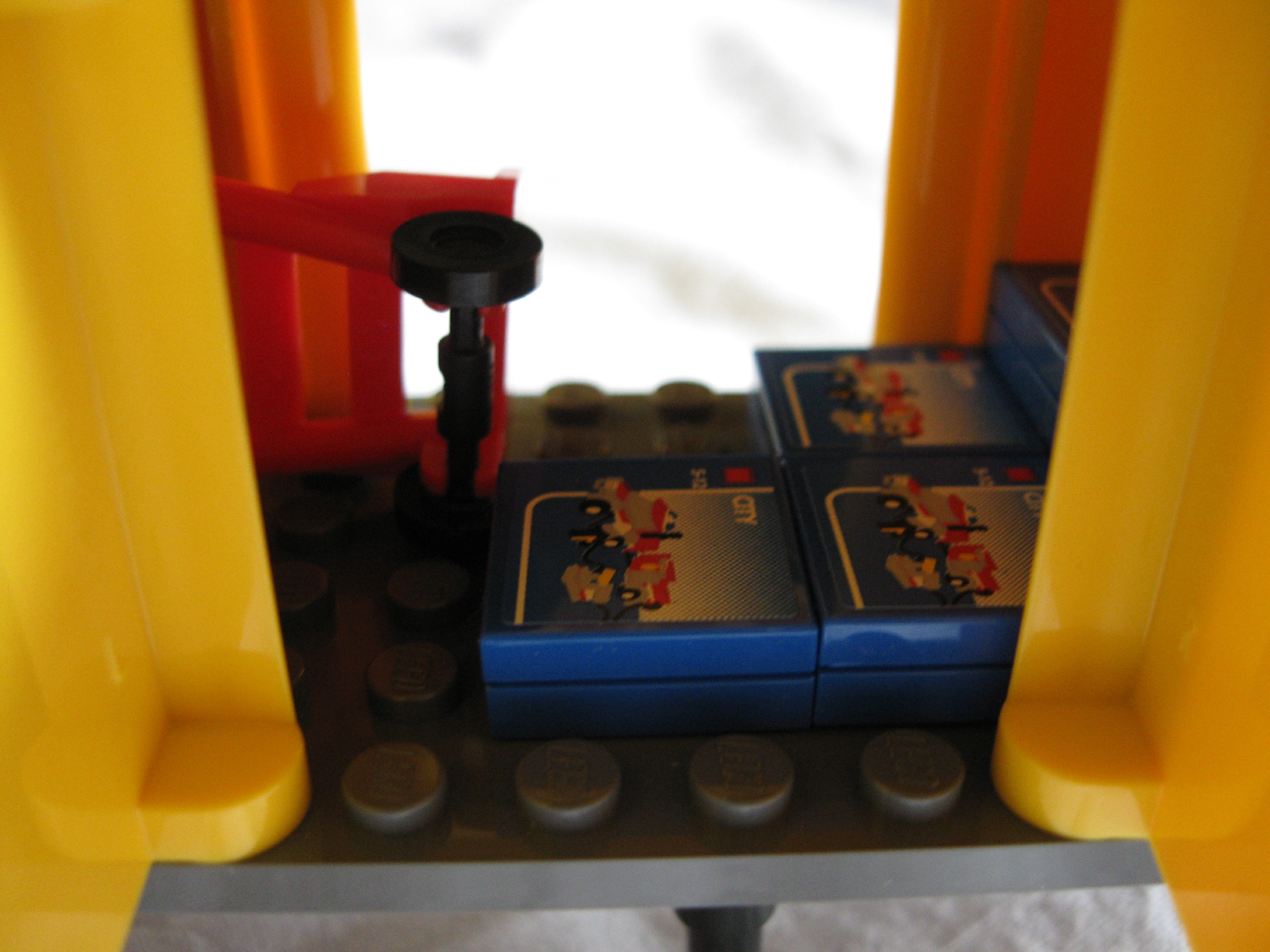 3221trailerinside2.jpg