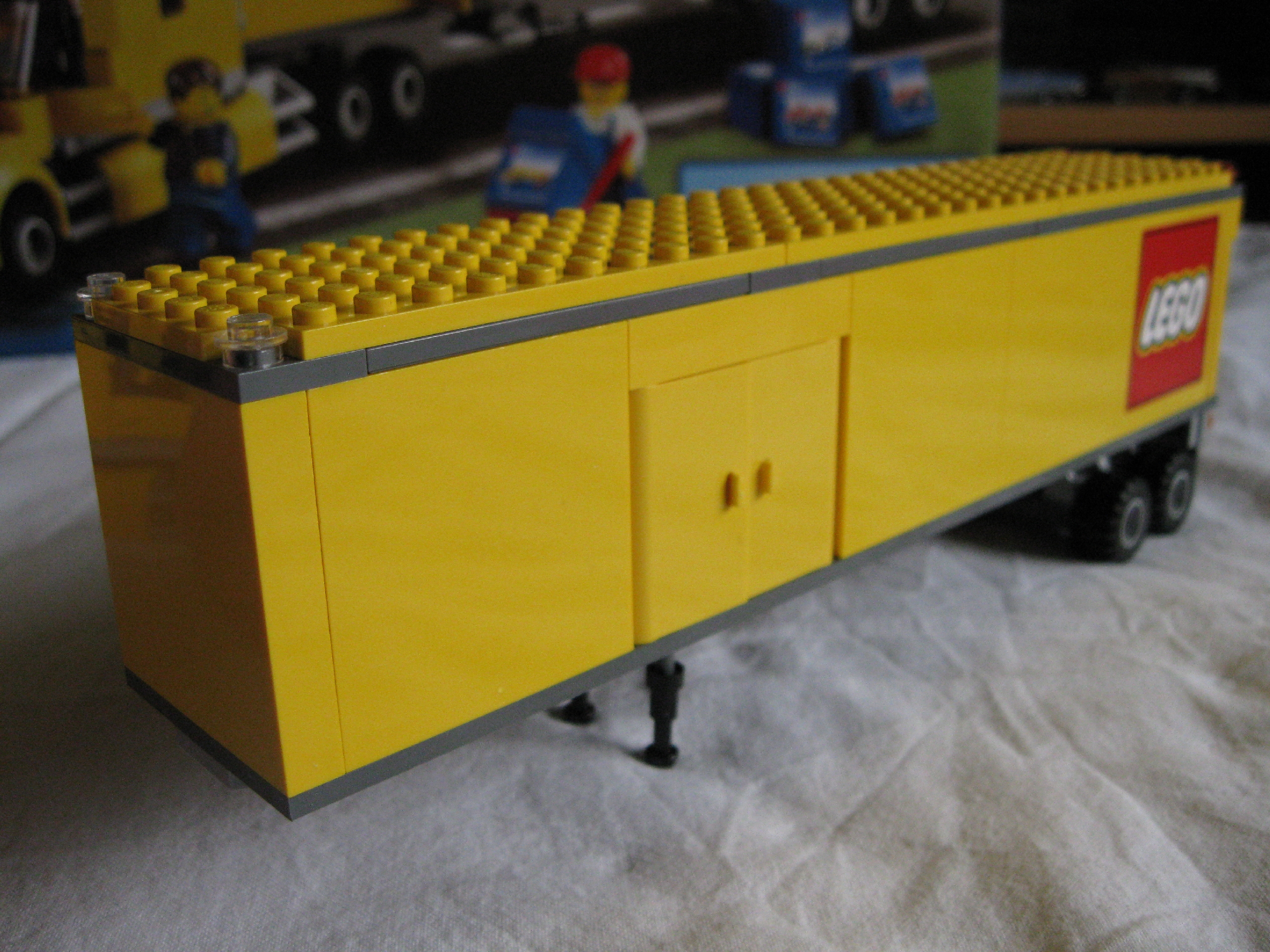 3221trailerside.jpg