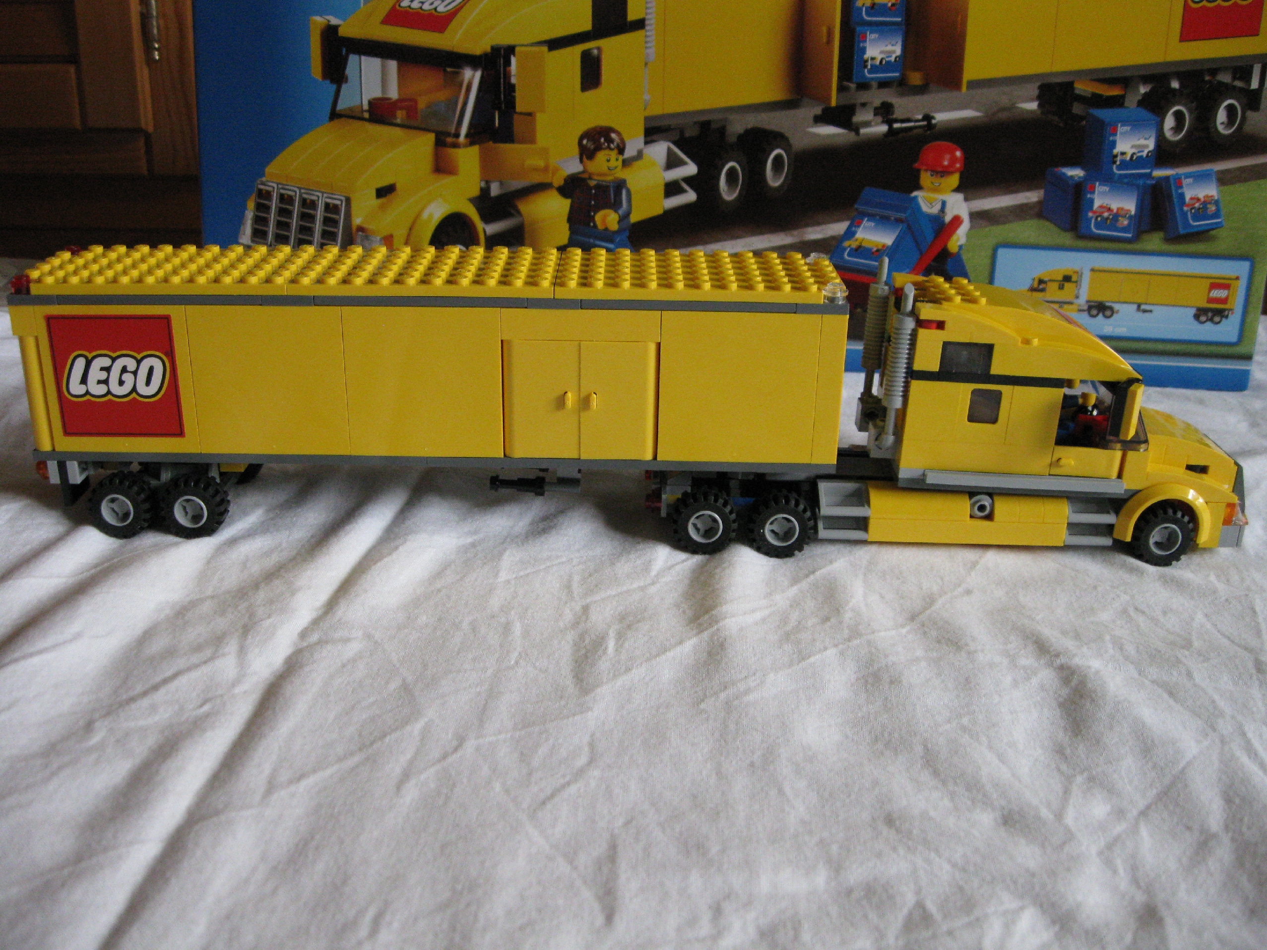 3221truckwithailerright.jpg
