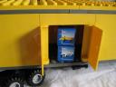 3221trailerinside3.jpg
