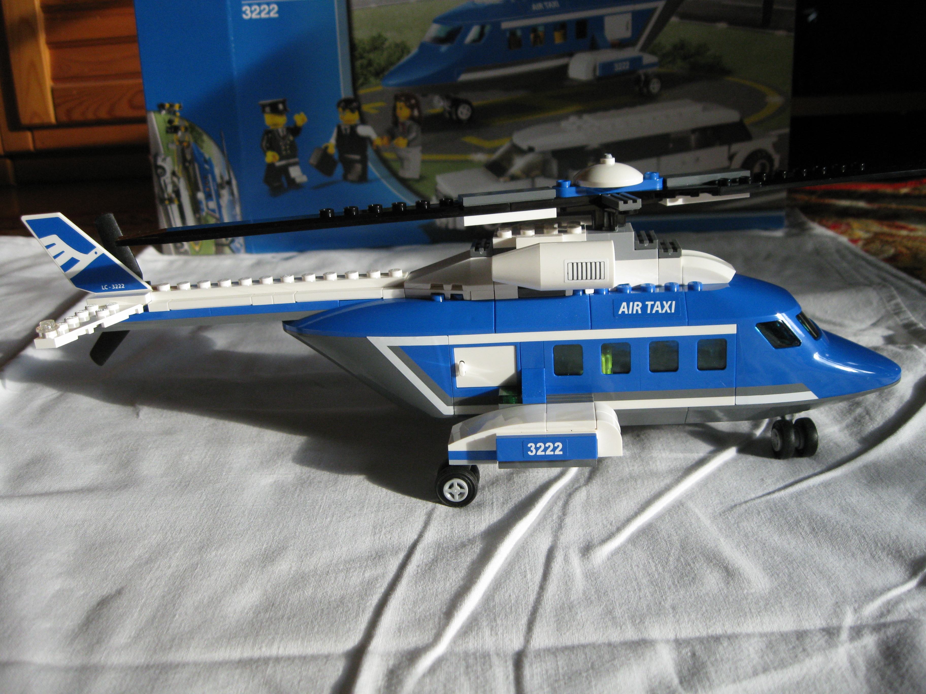 3222helicopterright.jpg