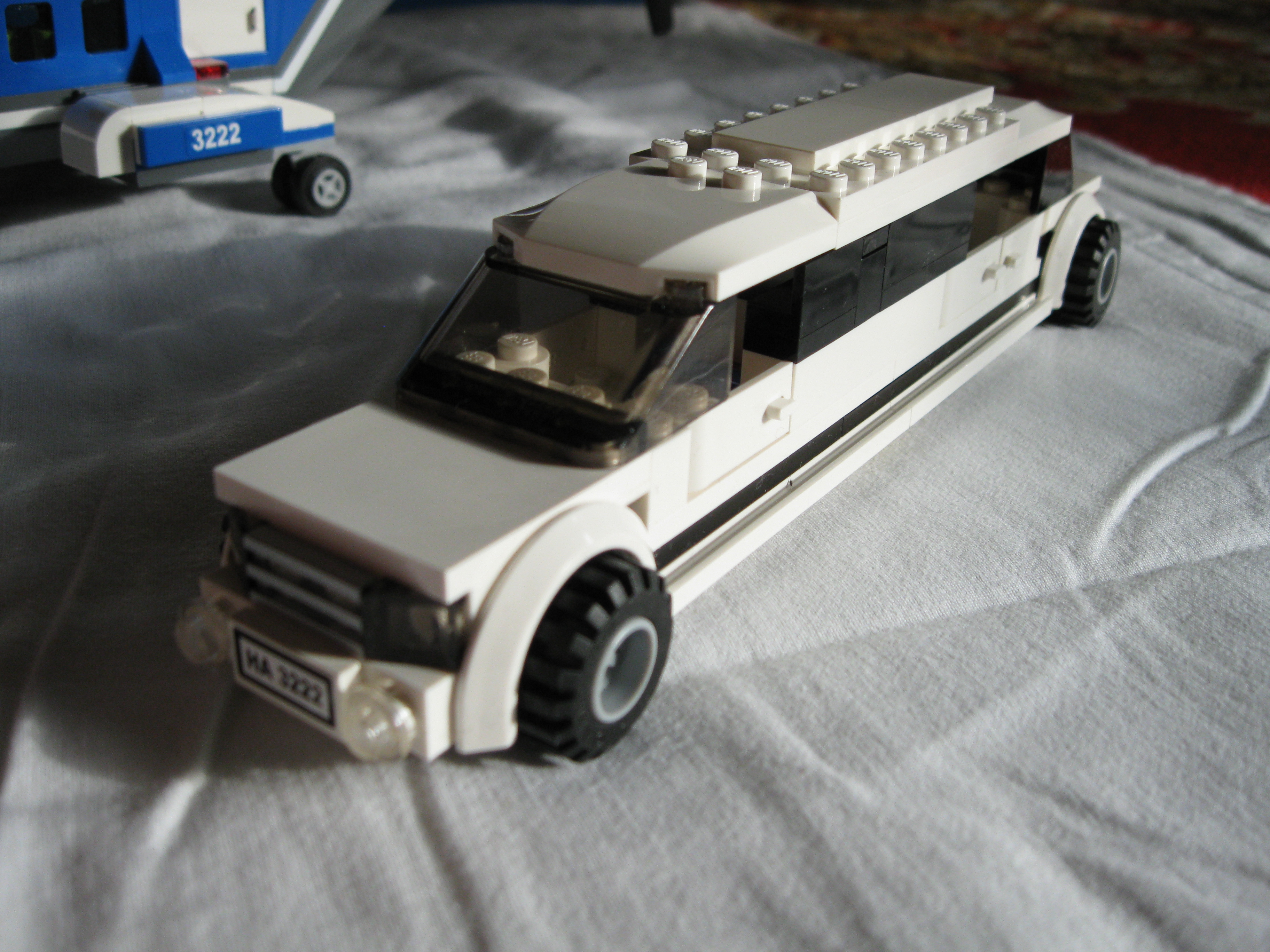 3222limousine.jpg
