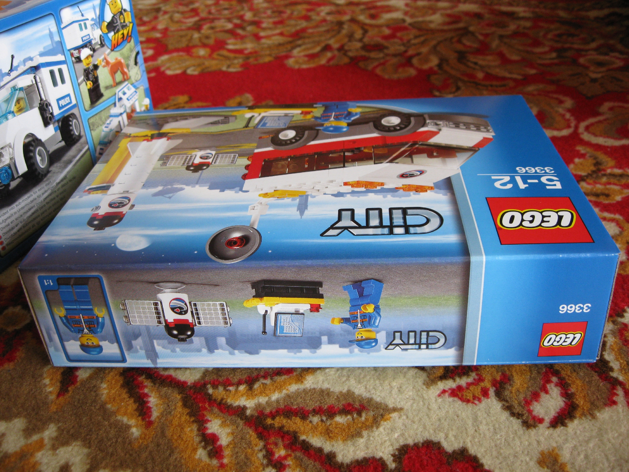 3366box8.jpg
