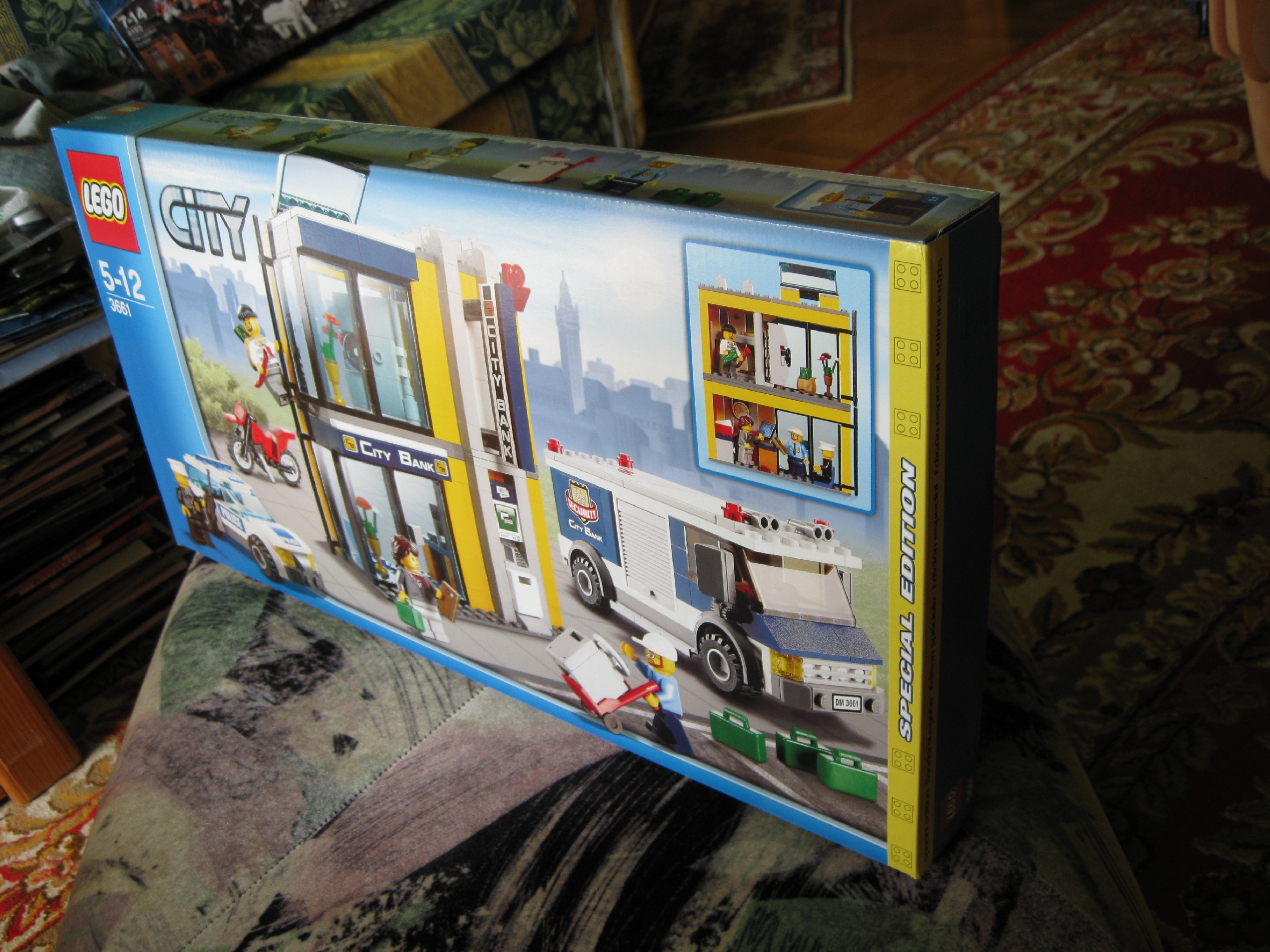 3661box2.jpg