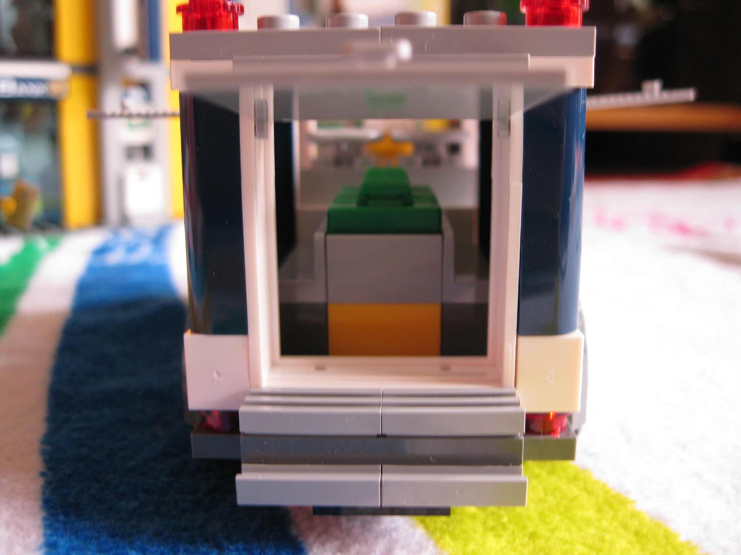 3661furgoninside3.jpg