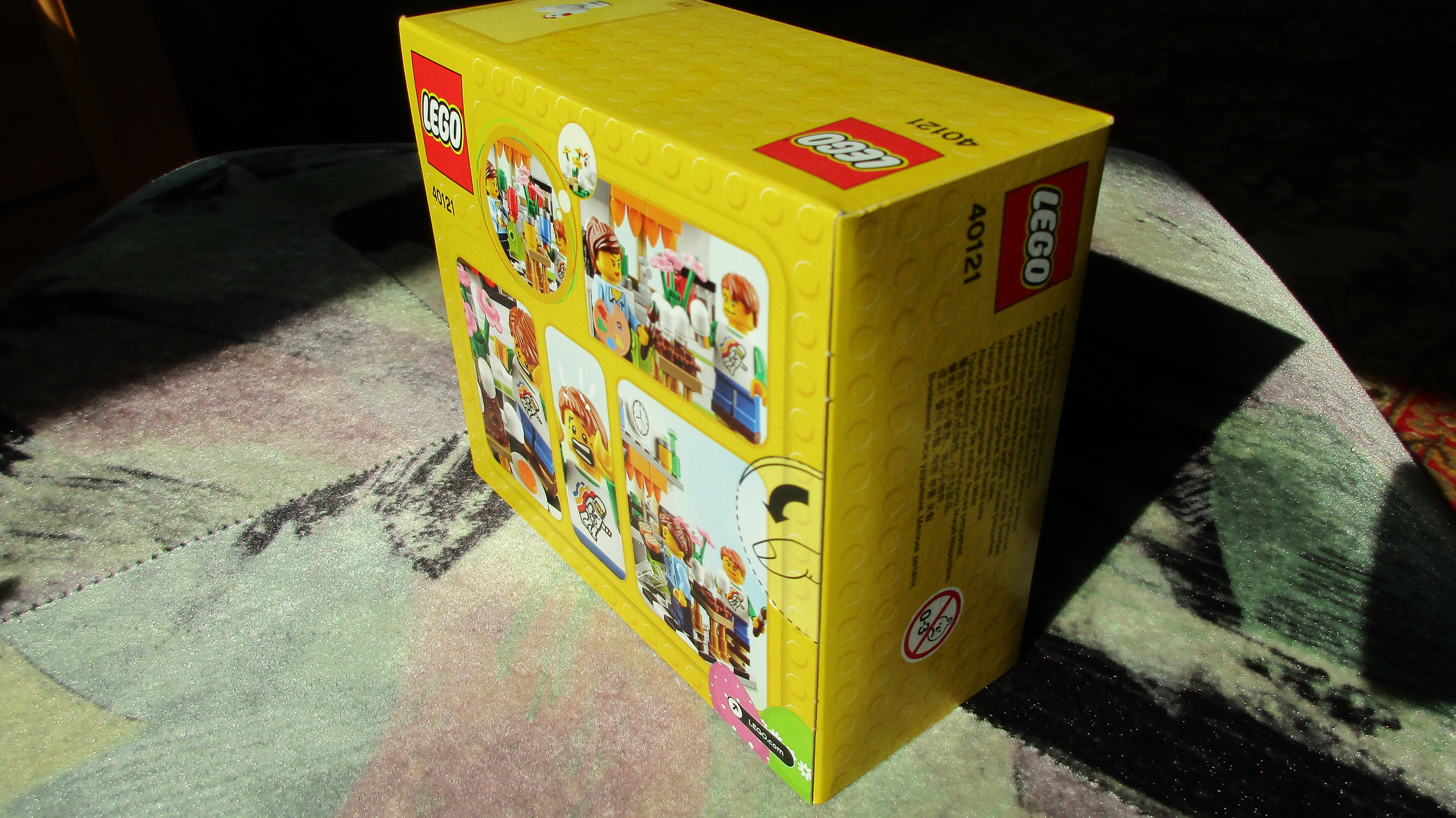 40121box4.jpg