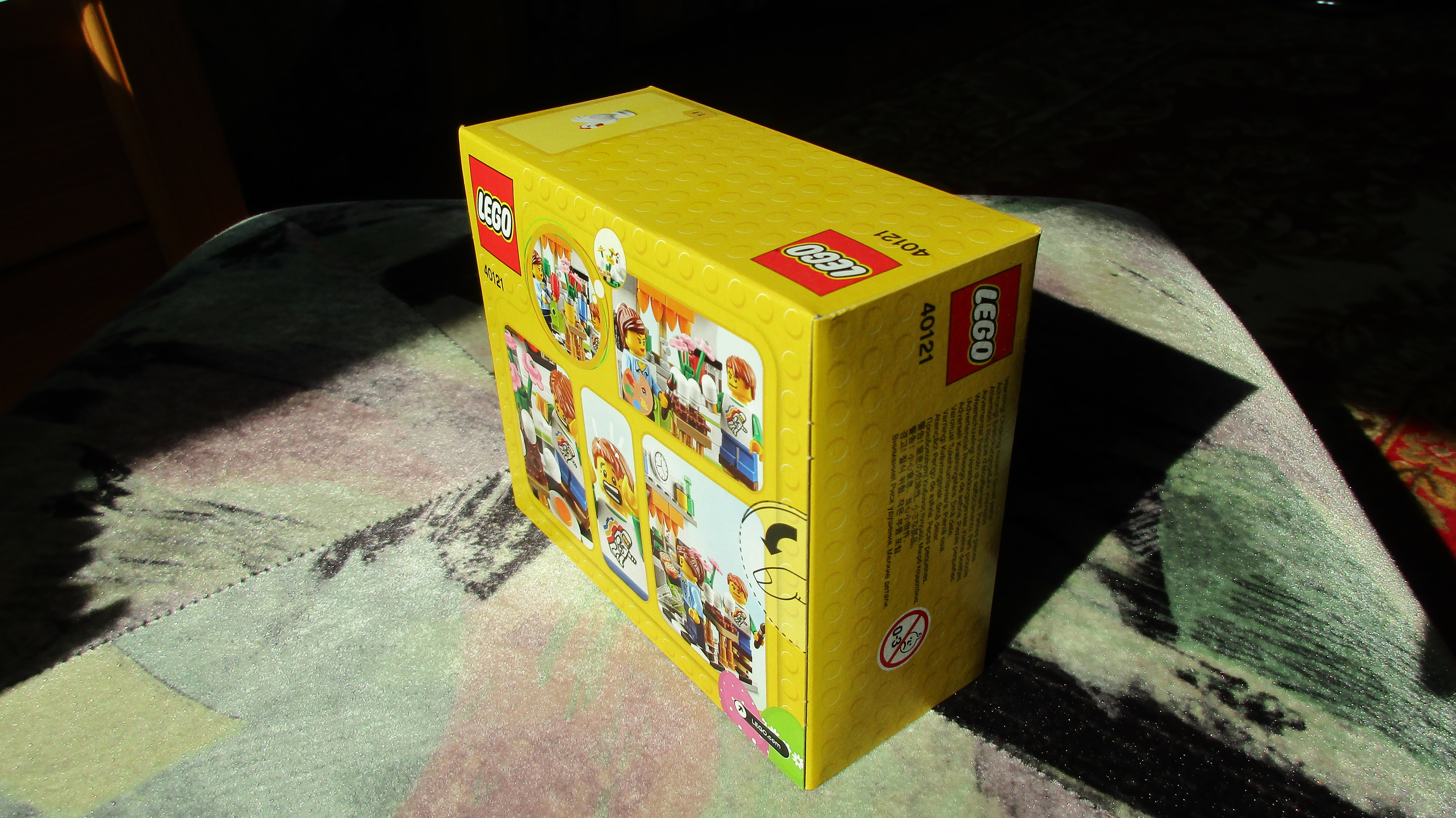 40121box5.jpg