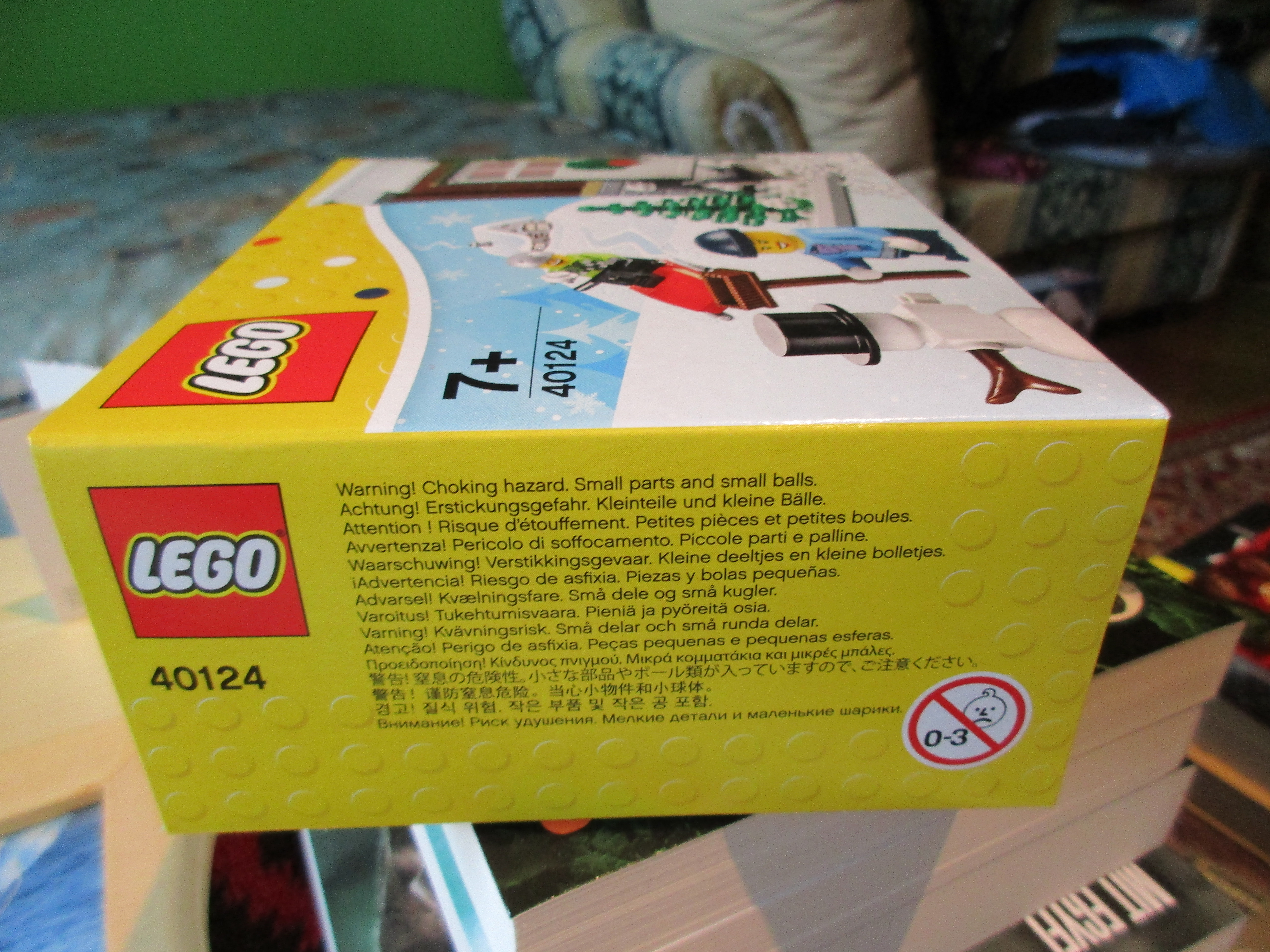 40124box5.jpg