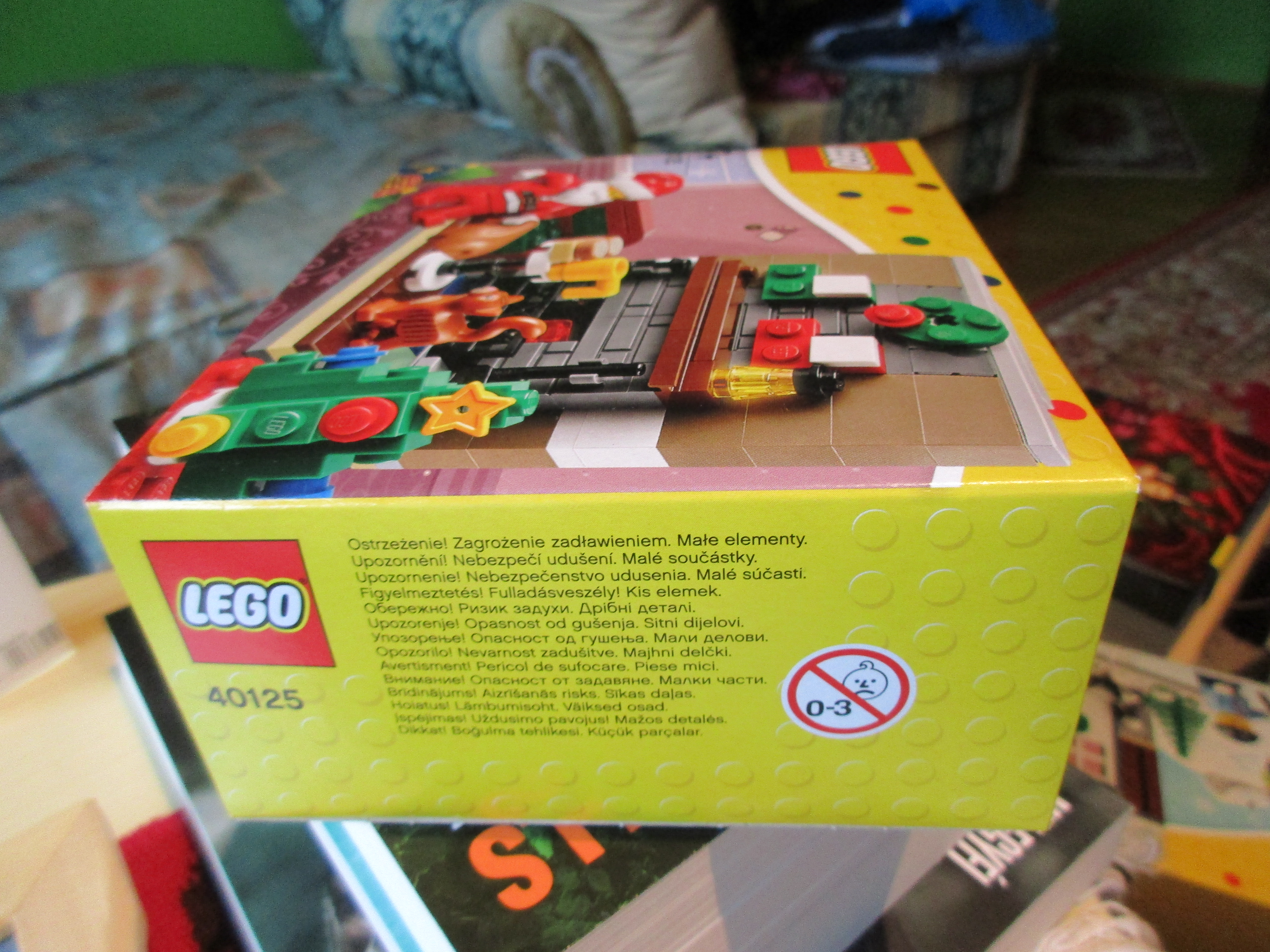 40125box7.jpg