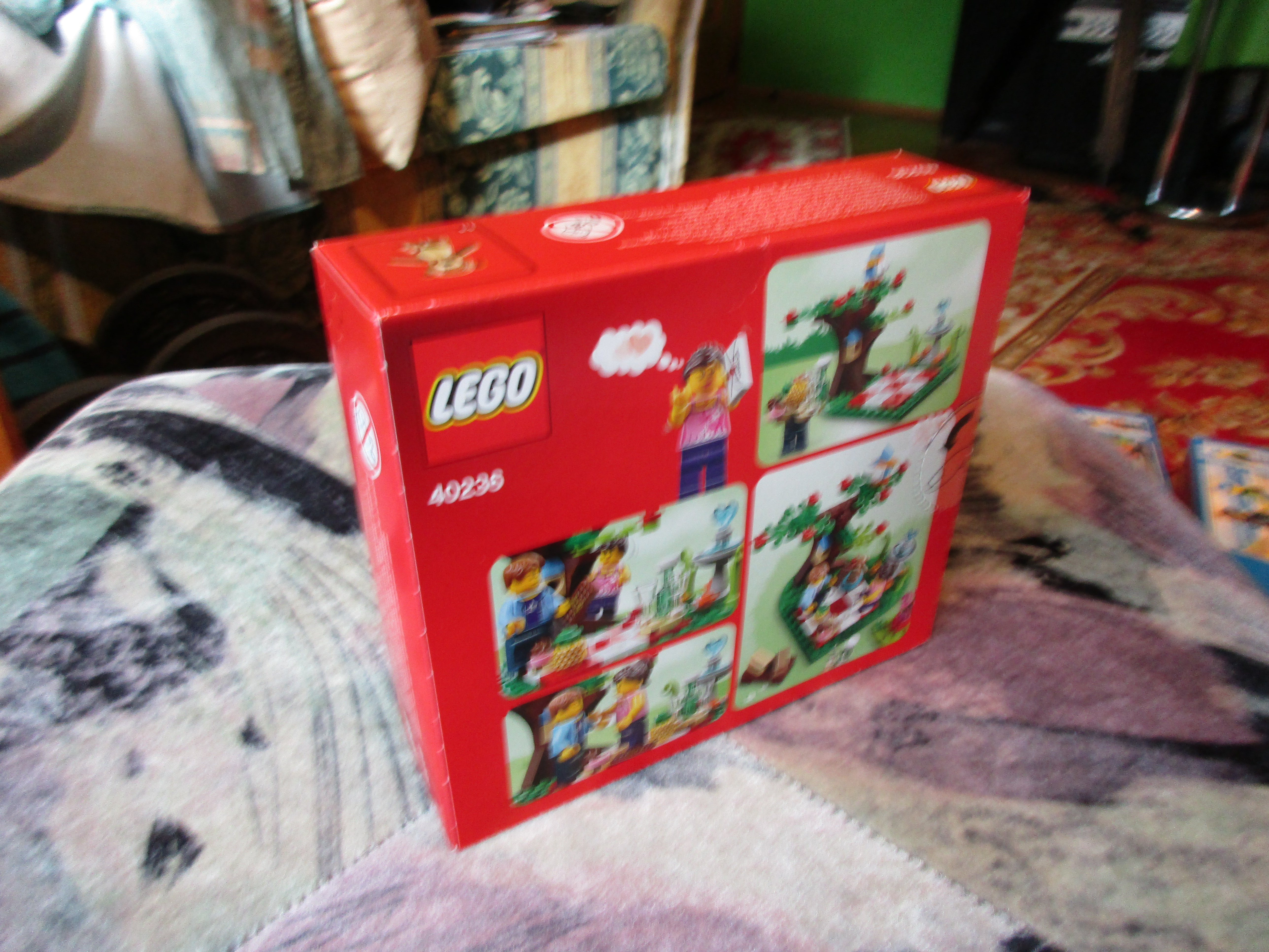 40236box3.jpg