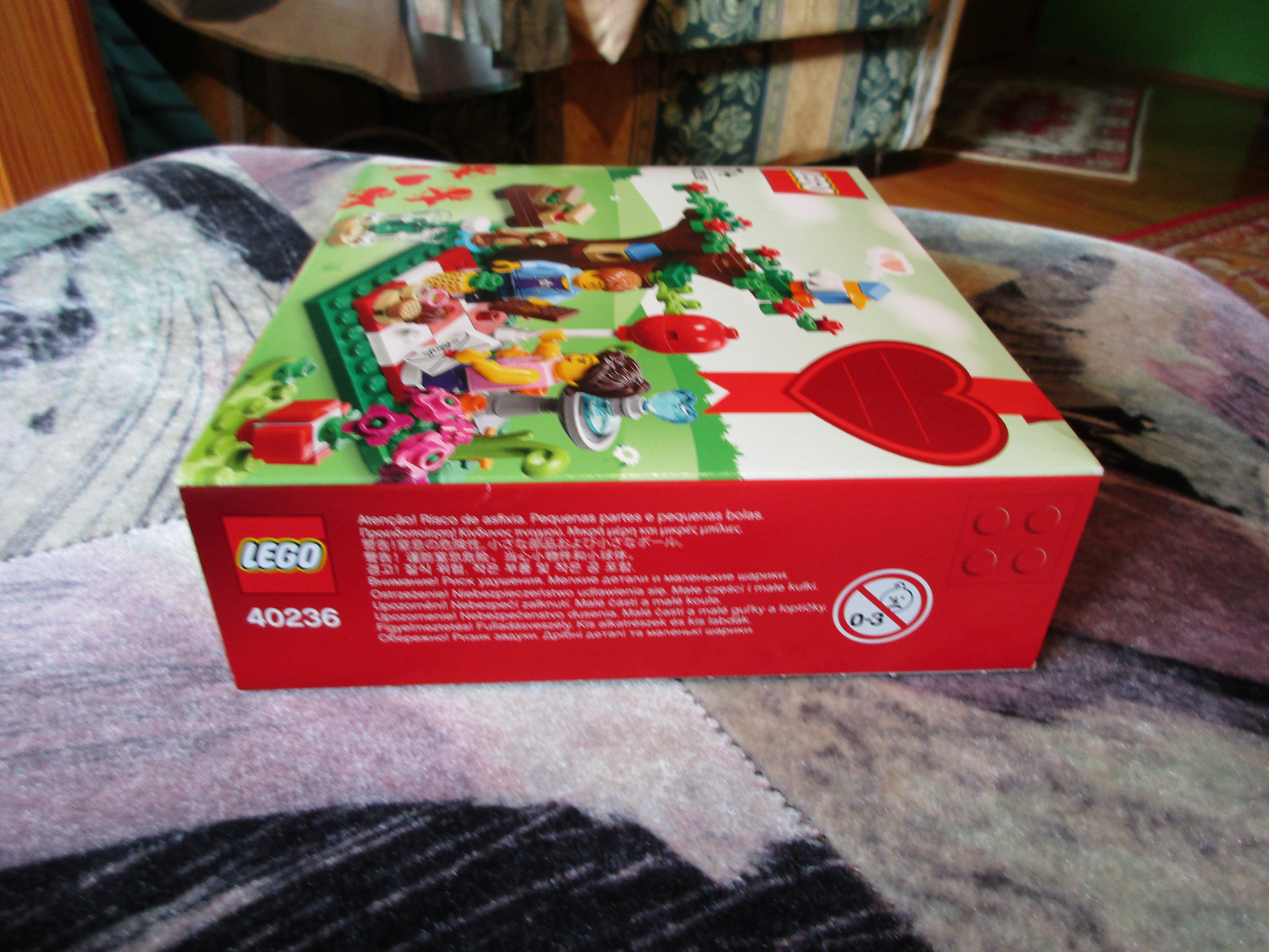 40236box7.jpg