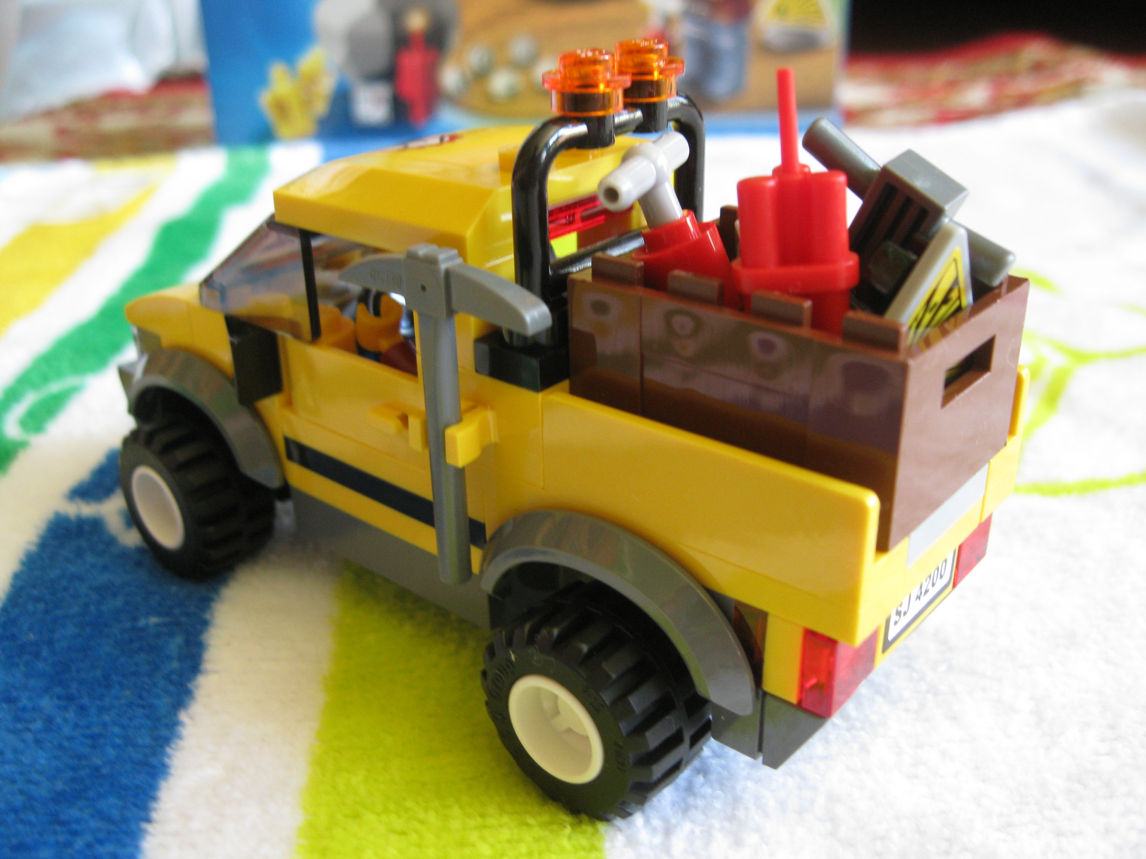 4200car11.jpg