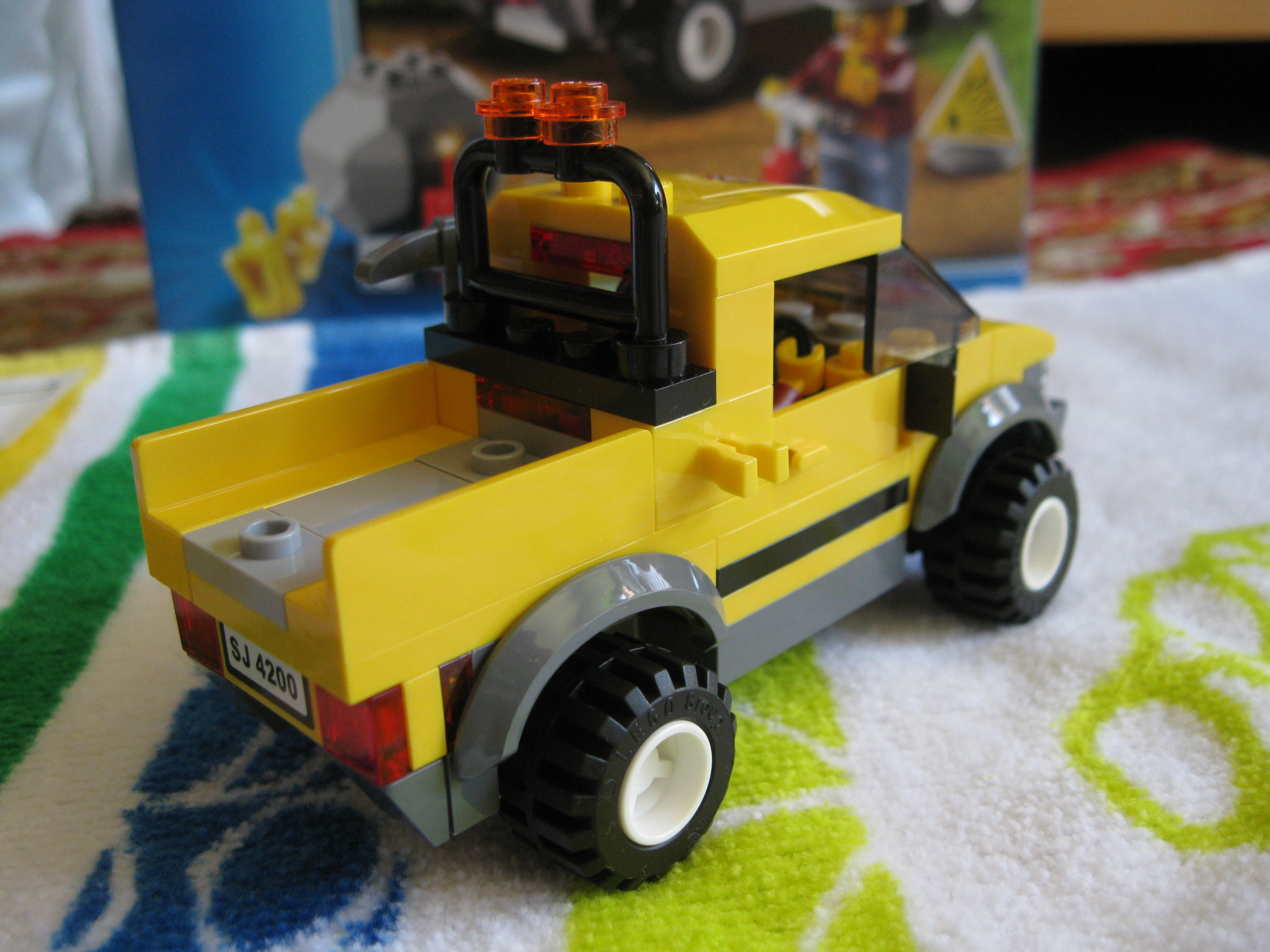 4200car6.jpg
