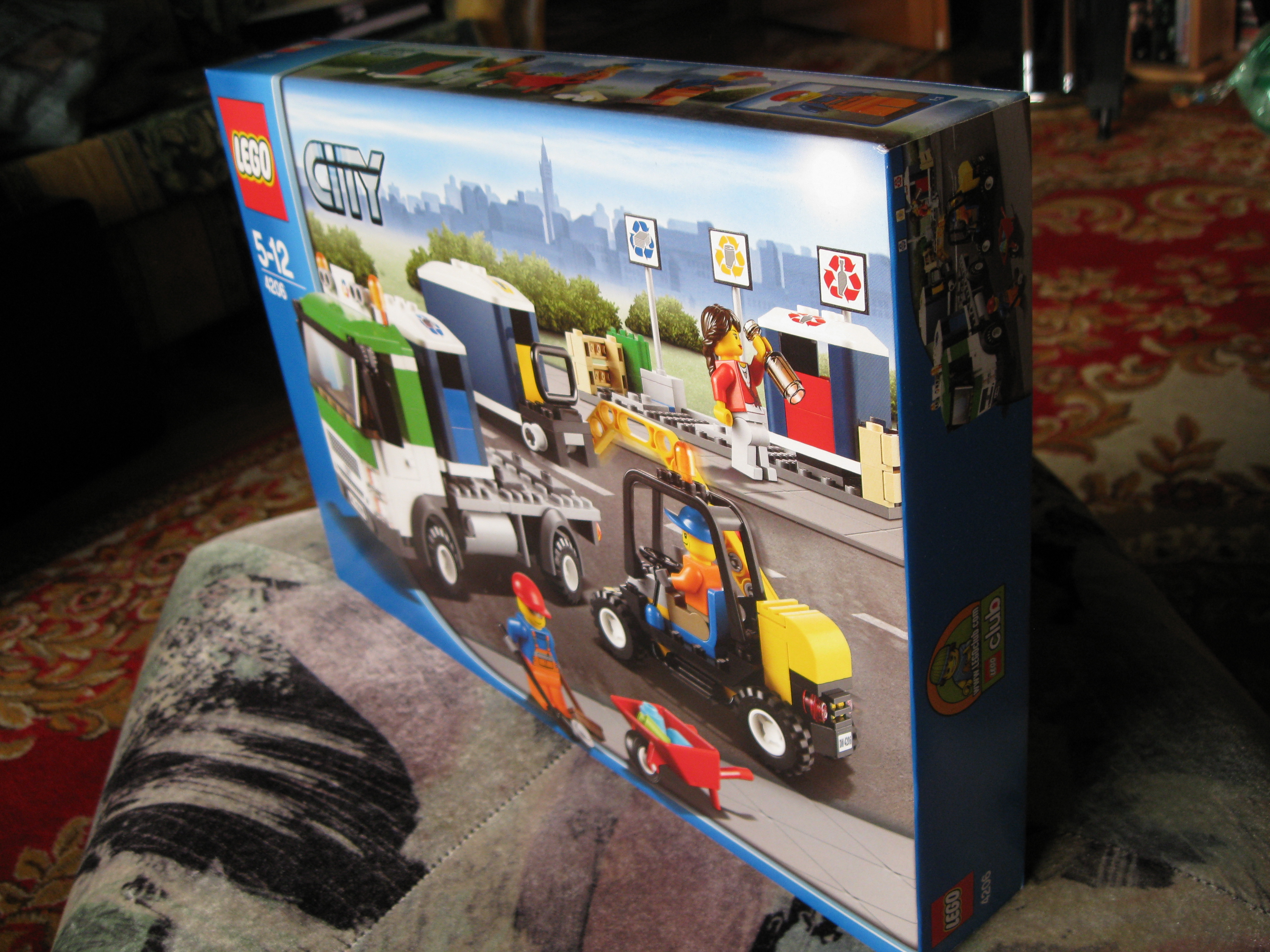 4206box2.jpg