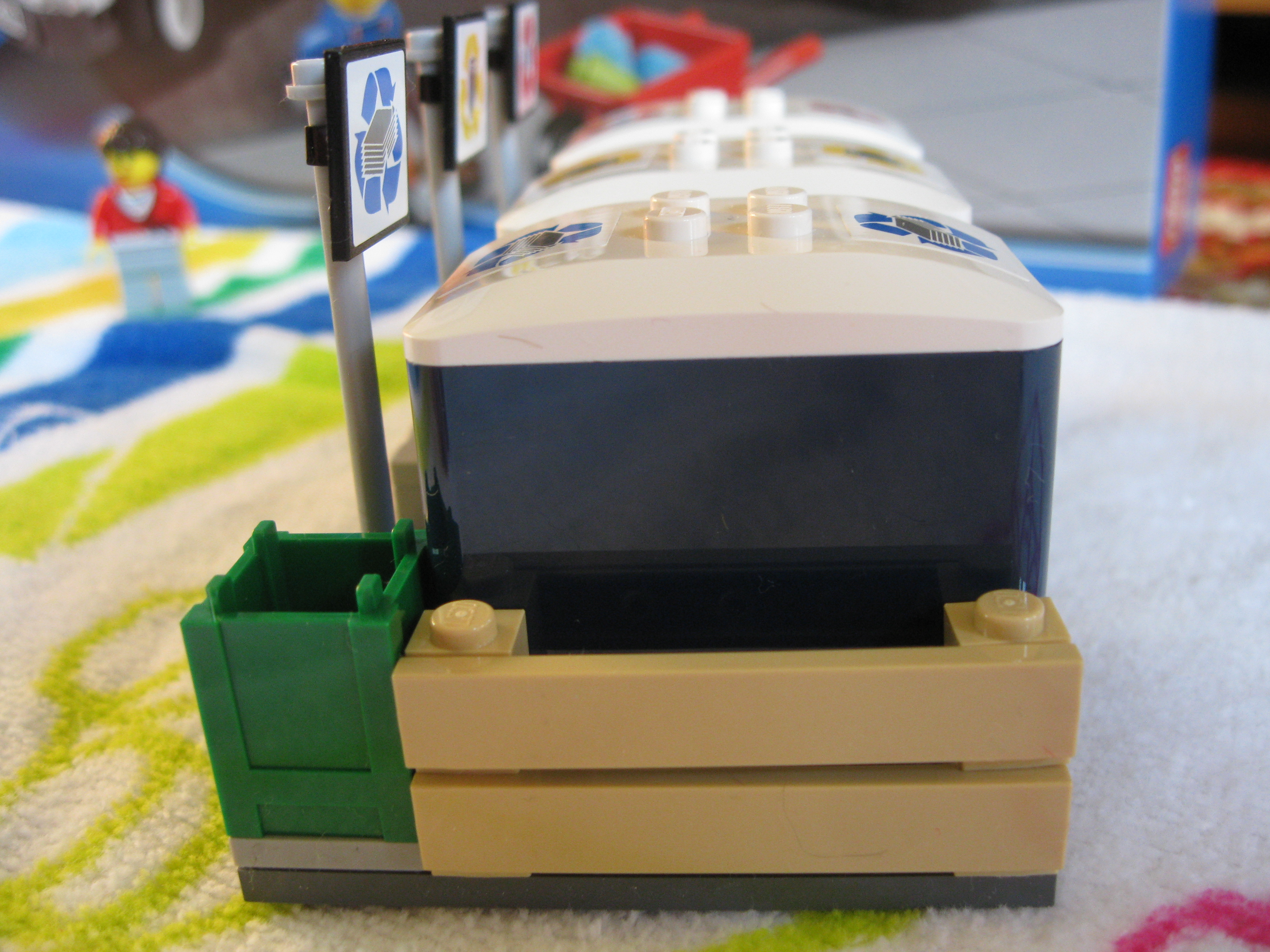 4206containersright.jpg