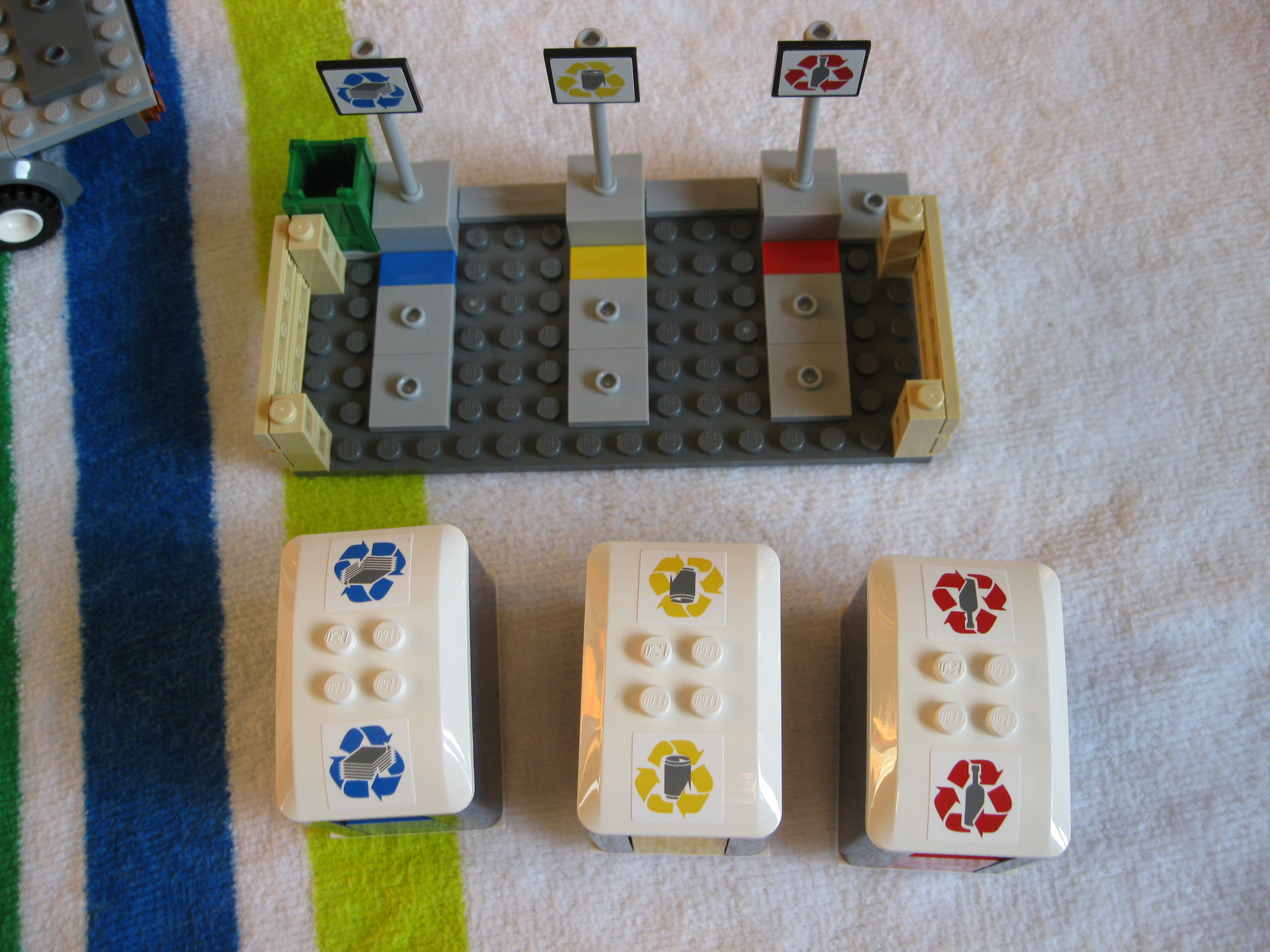4206containerstop3.jpg