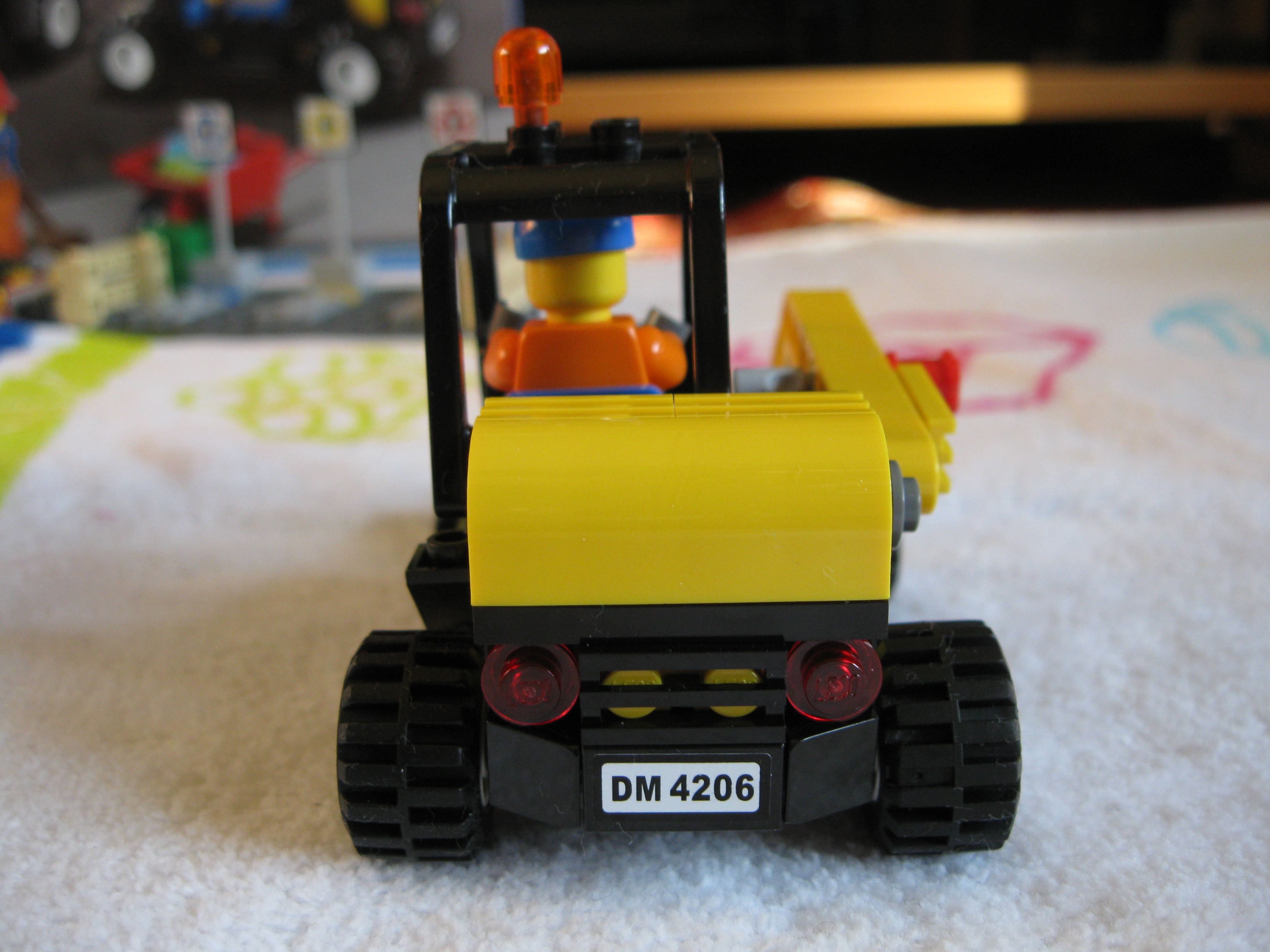 4206trolleyback.jpg