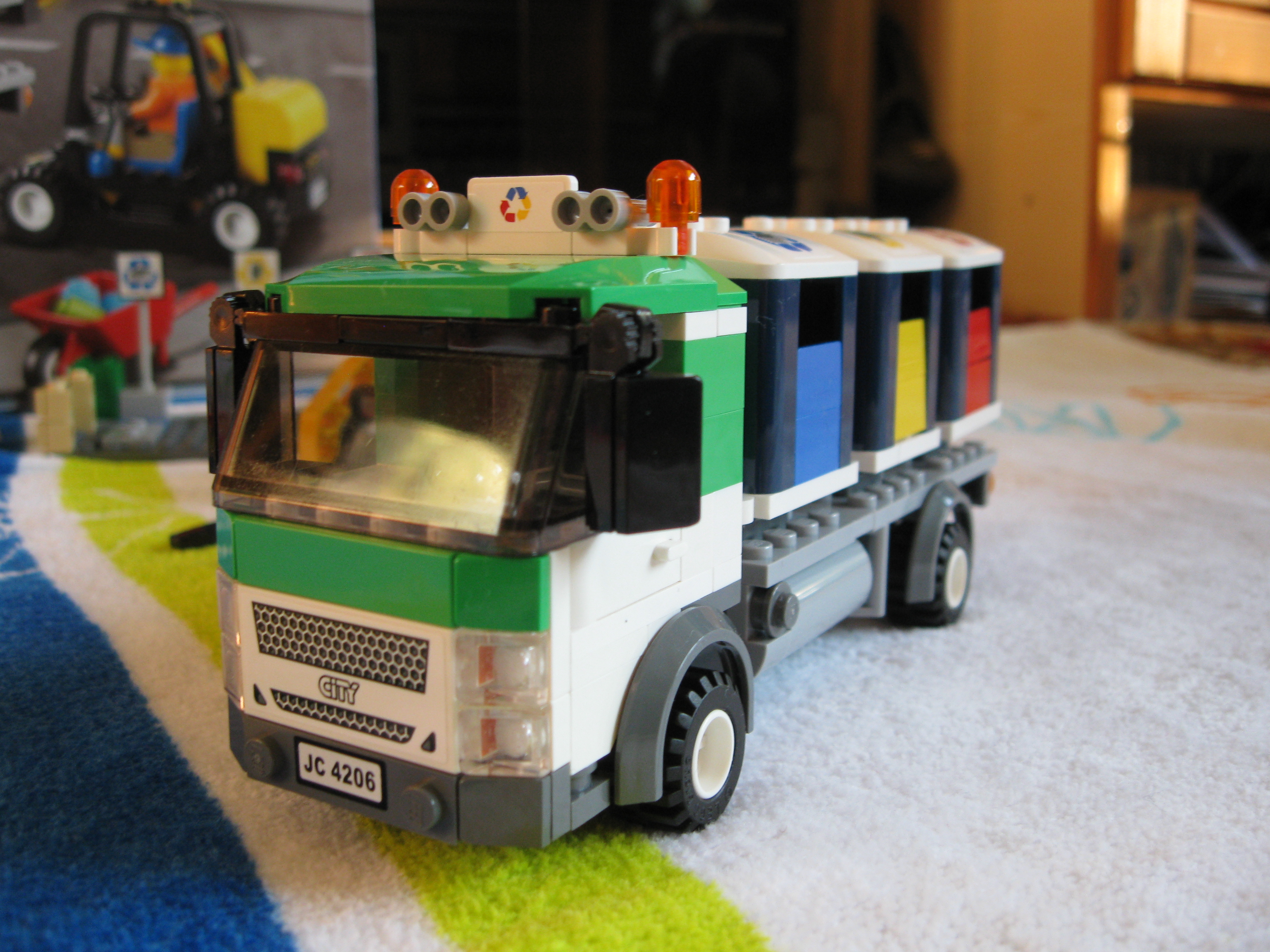4206truckside.jpg