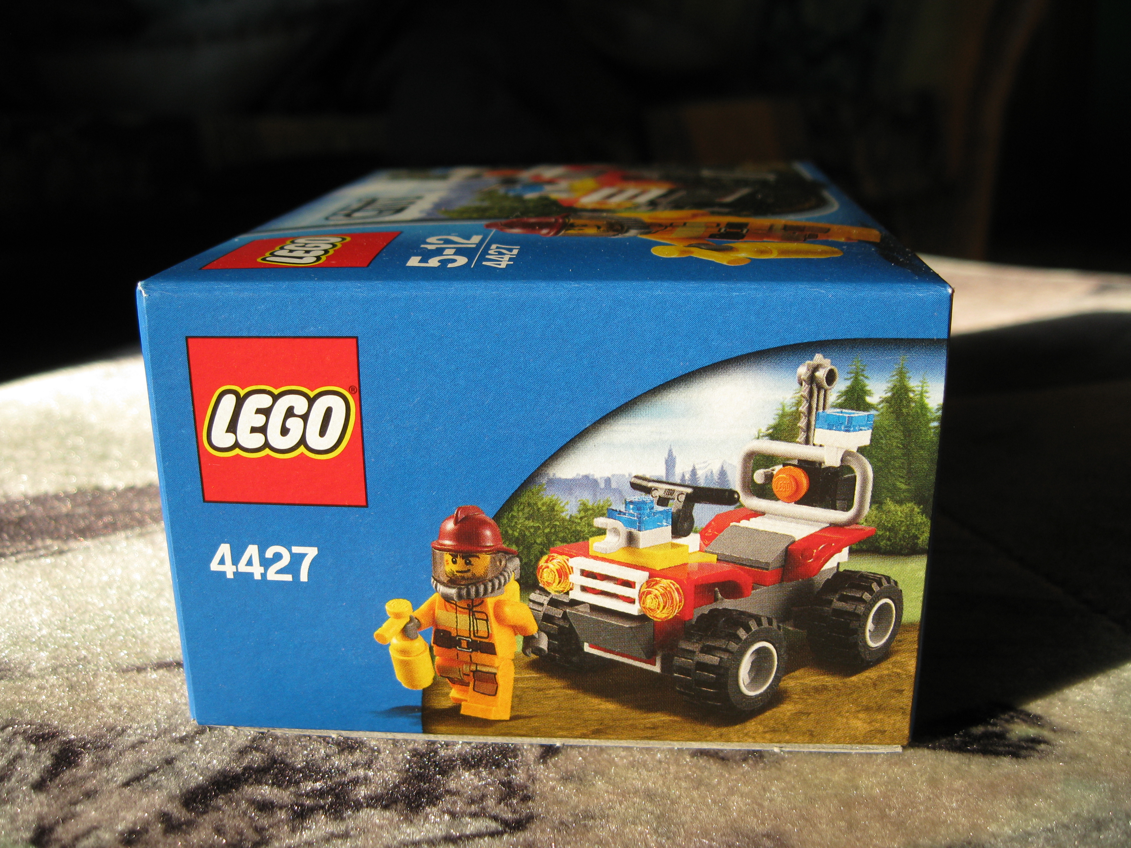 4427box5.jpg
